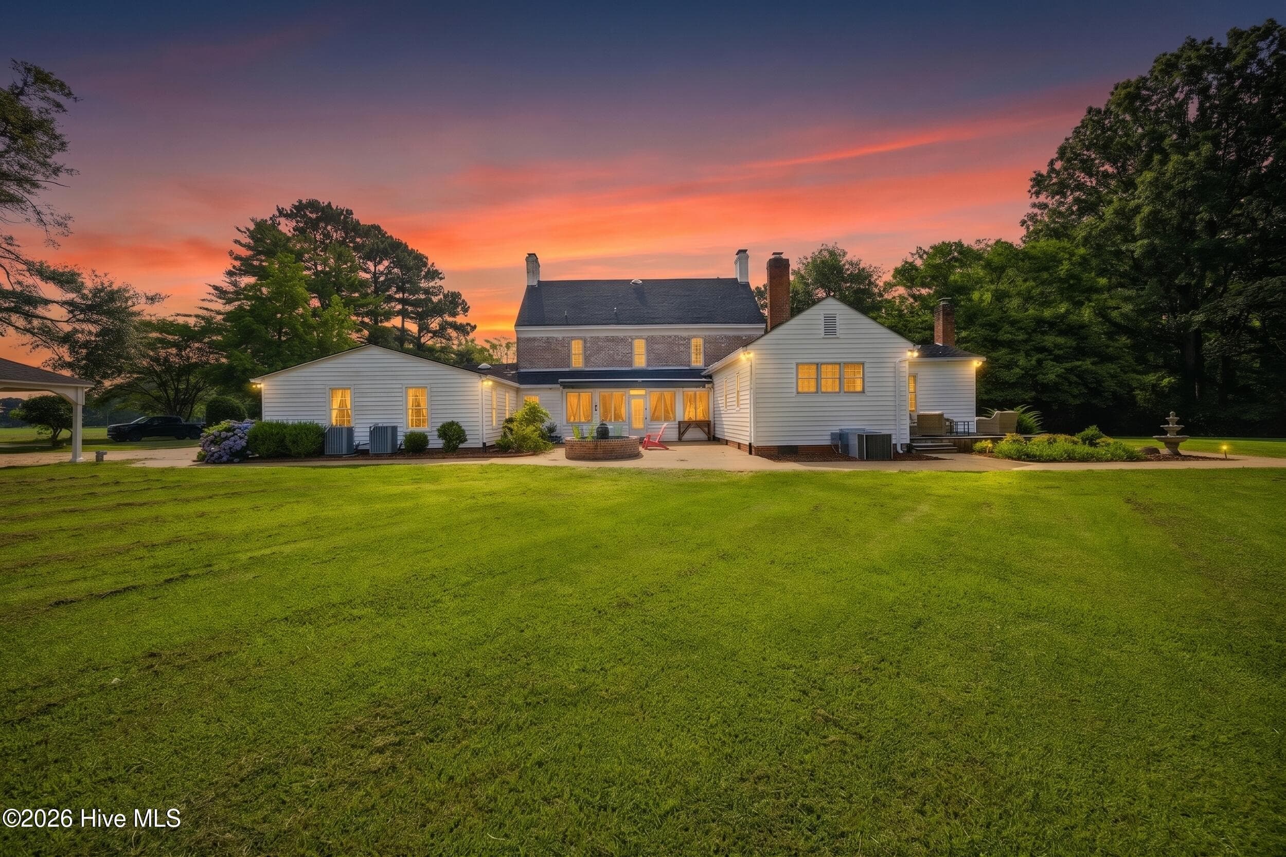 Single Family Residence at 154 Shipyard Road, Camden, NC 27921, photo 2 of 74