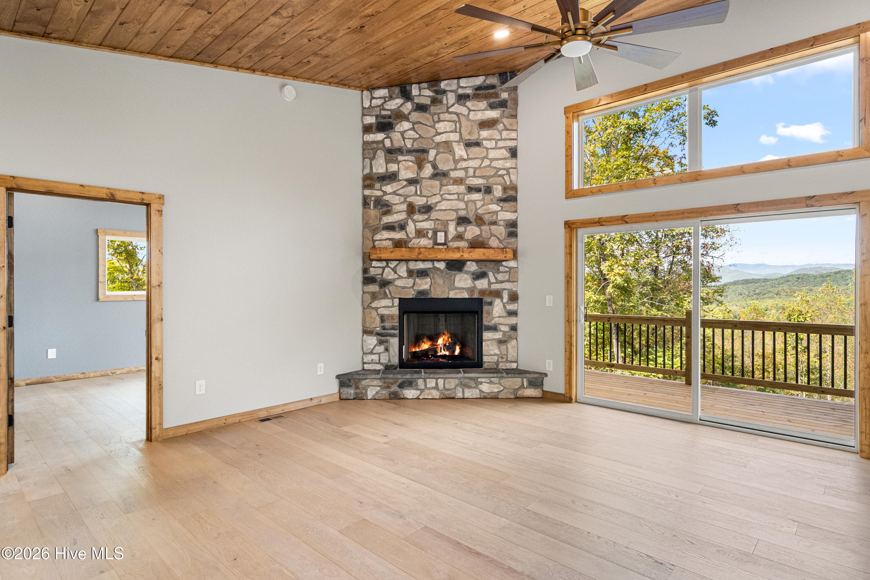 Single Family Residence at 447 Big Sky Drive, Murphy, NC 28906, photo 12 of 39