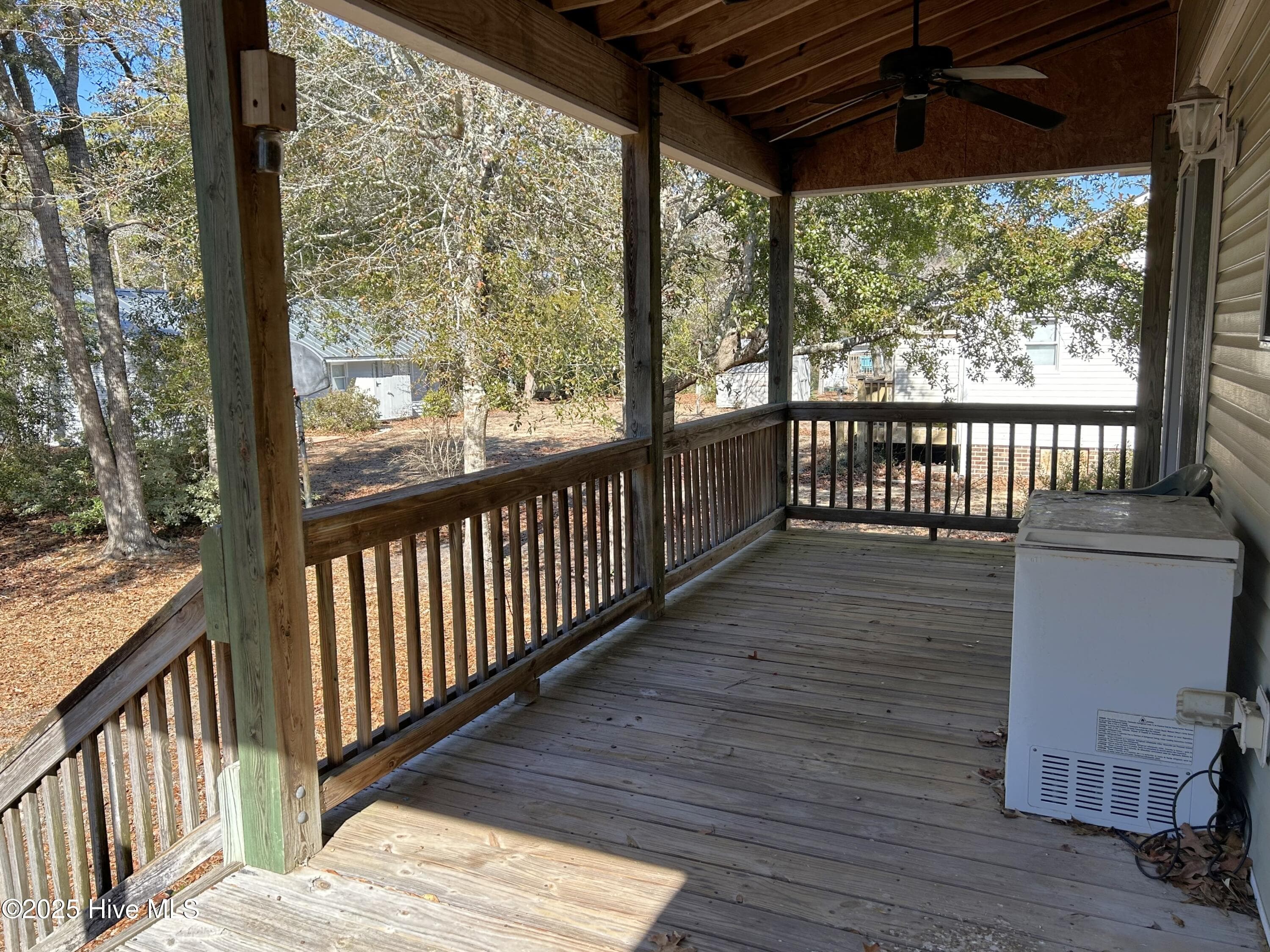 Single Family Residence at 115 NW 20th Street, Oak Island, NC 28465, photo 15 of 29
