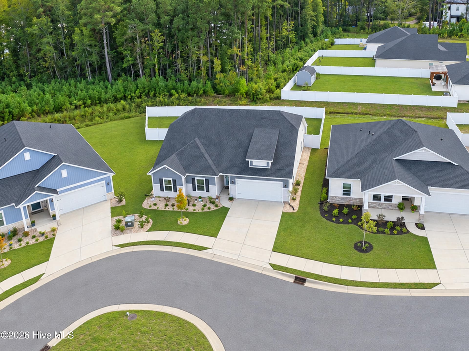 Single Family Residence at 647 Blackthorne Circle NW, Calabash, NC 28467, photo 34 of 39