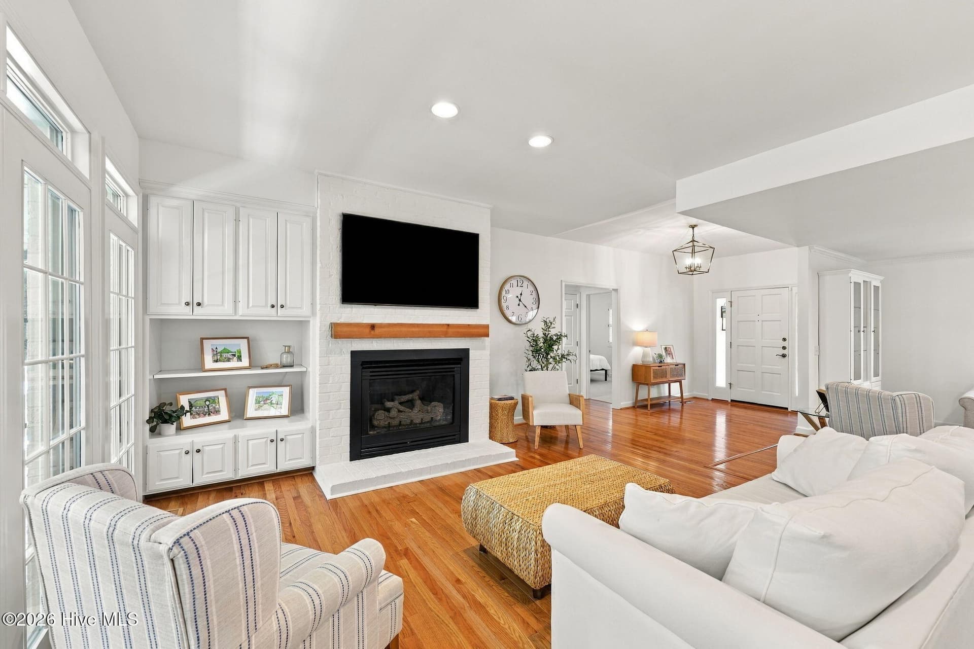 Single Family Residence at 25 Steeplechase Way, Southern Pines, NC 28387, photo 5 of 45