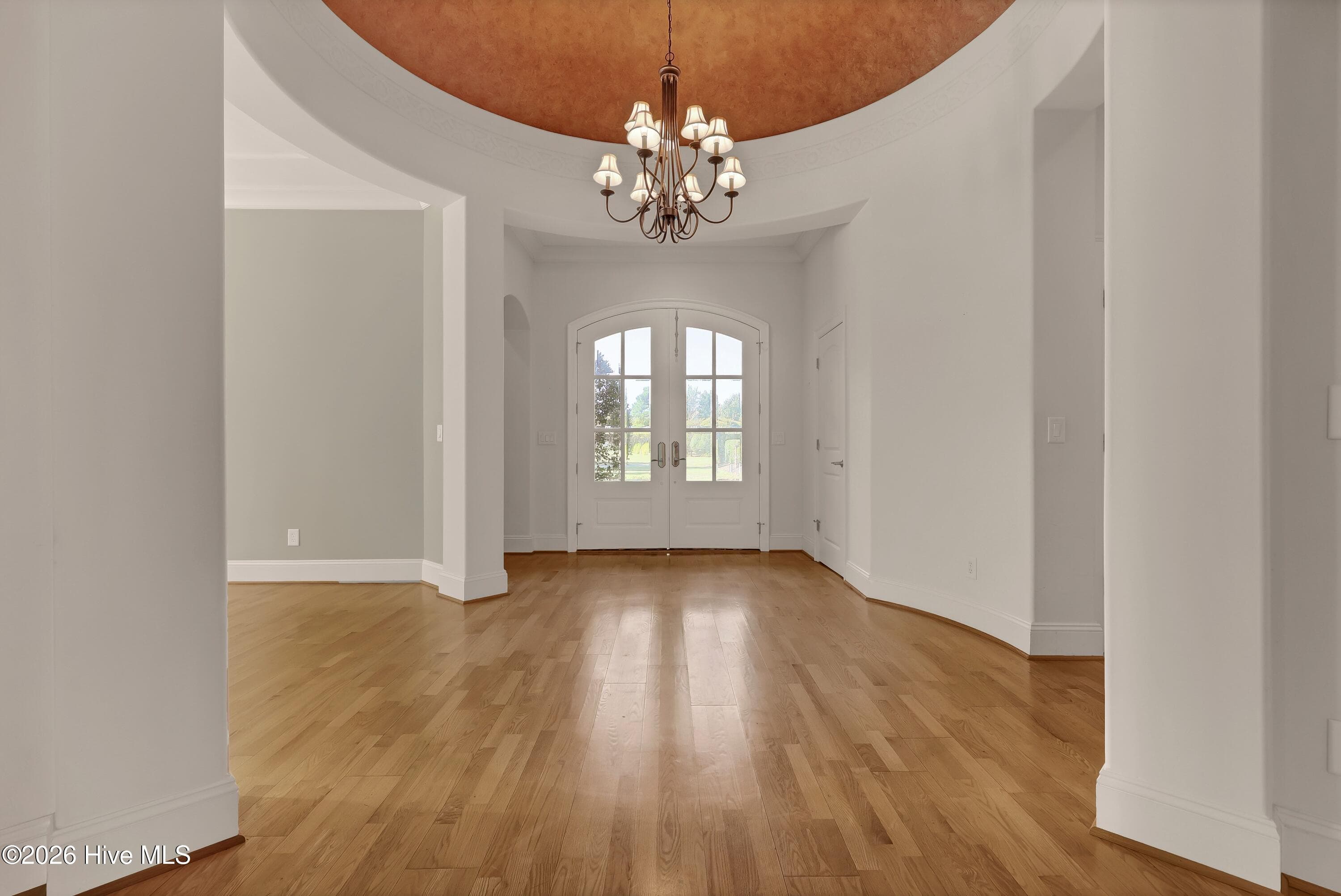 Single Family Residence at 405 Moss Tree Drive, Wilmington, NC 28405, photo 4 of 49