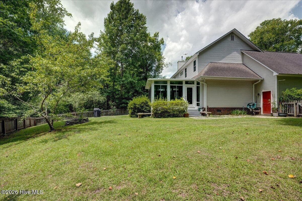 Single Family Residence at 306 Taliaferro Lane, New Bern, NC 28560, photo 41 of 53