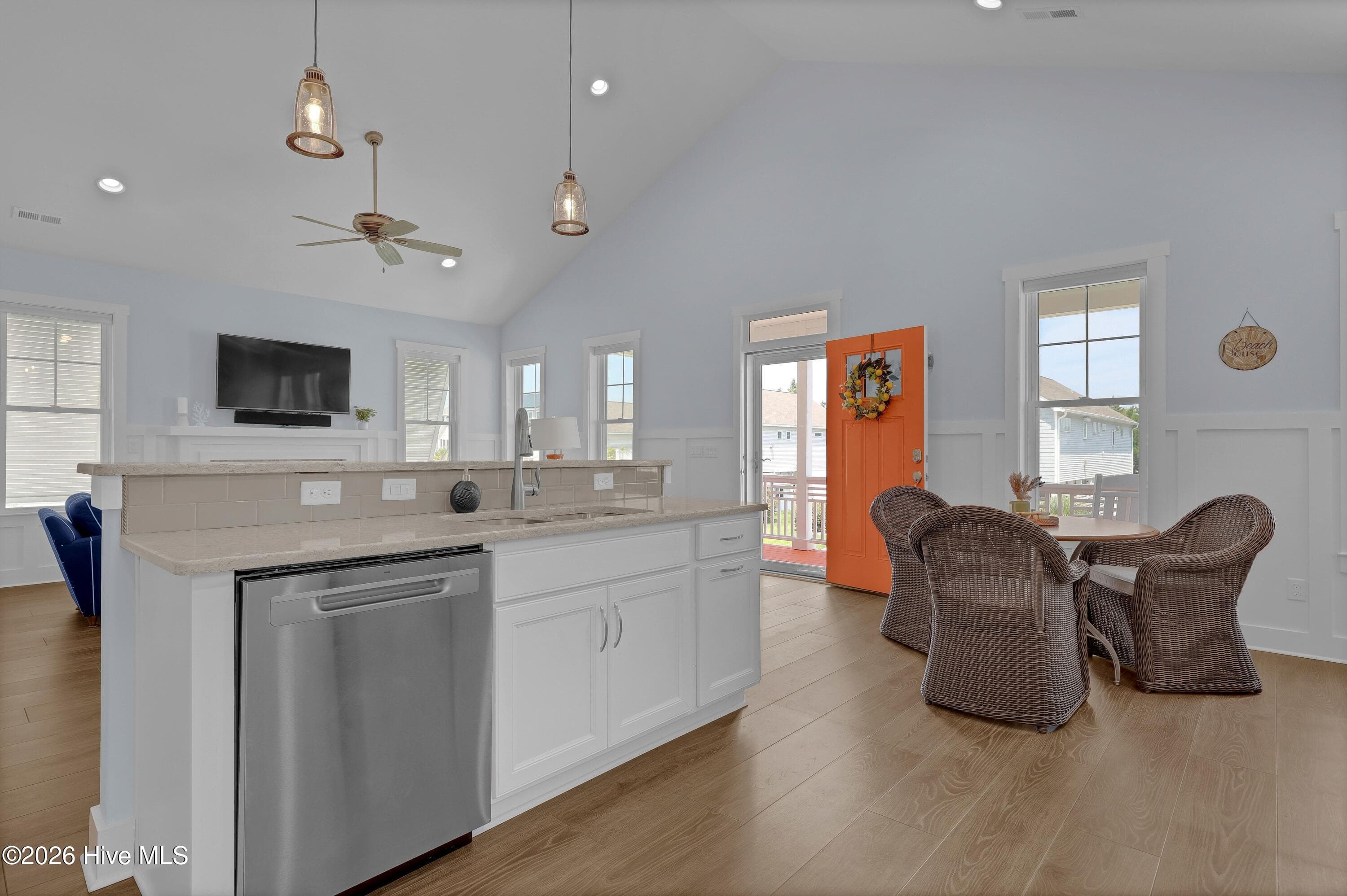 Single Family Residence at 309 Ivy Lane, Carolina Beach, NC 28428, photo 25 of 74