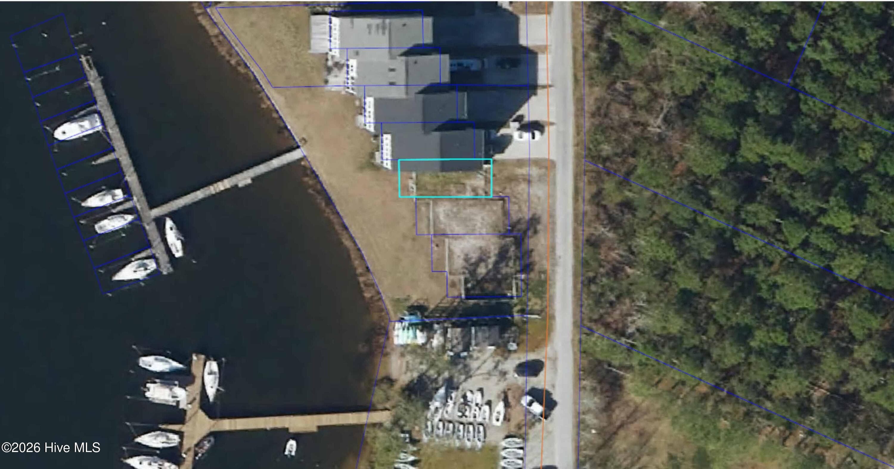 236 5 Blackwell Point Loop Road, Oriental, NC 28571