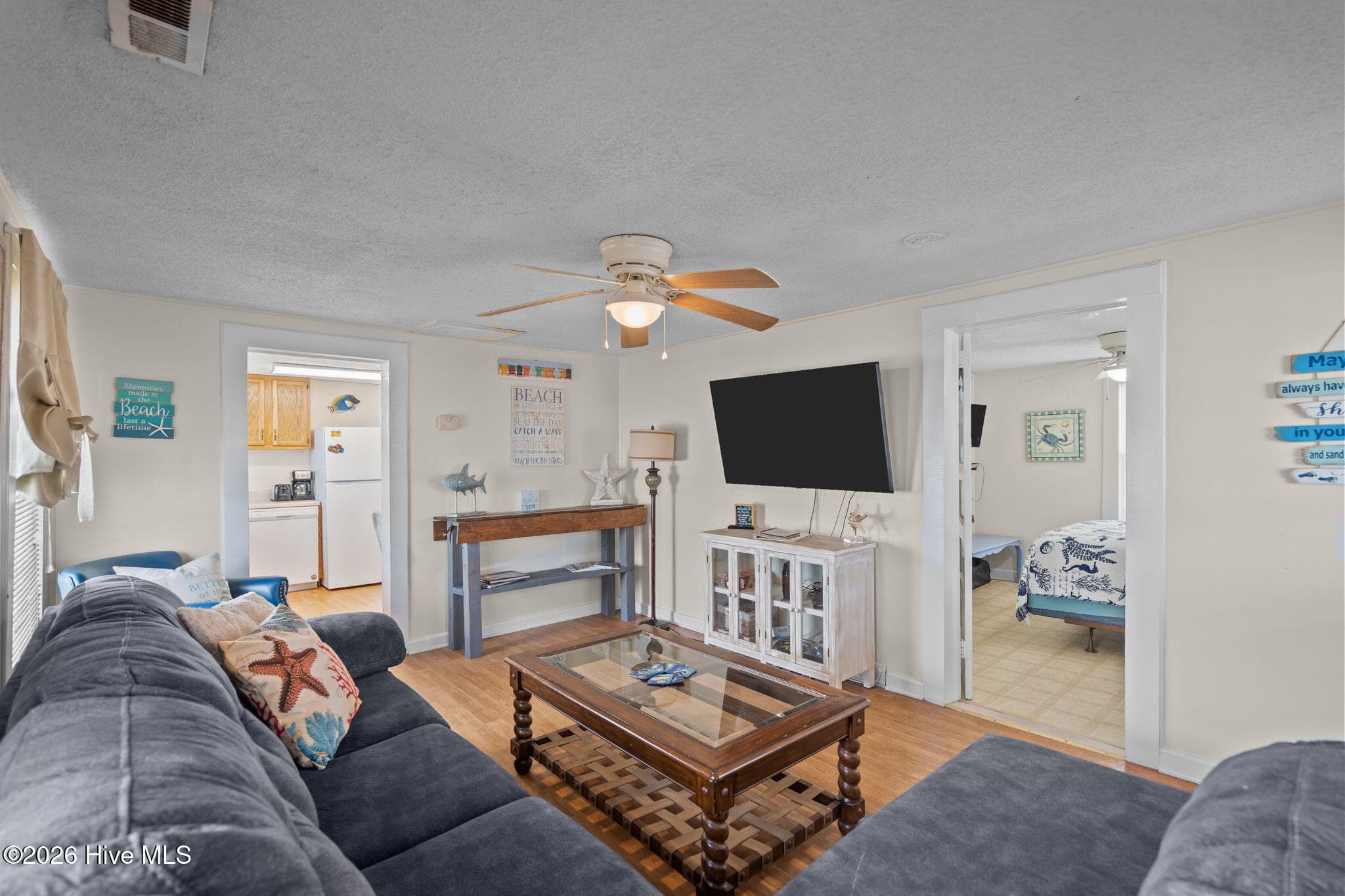 Single Family Residence at 305 Atlanta Avenue, Carolina Beach, NC 28428, photo 15 of 69