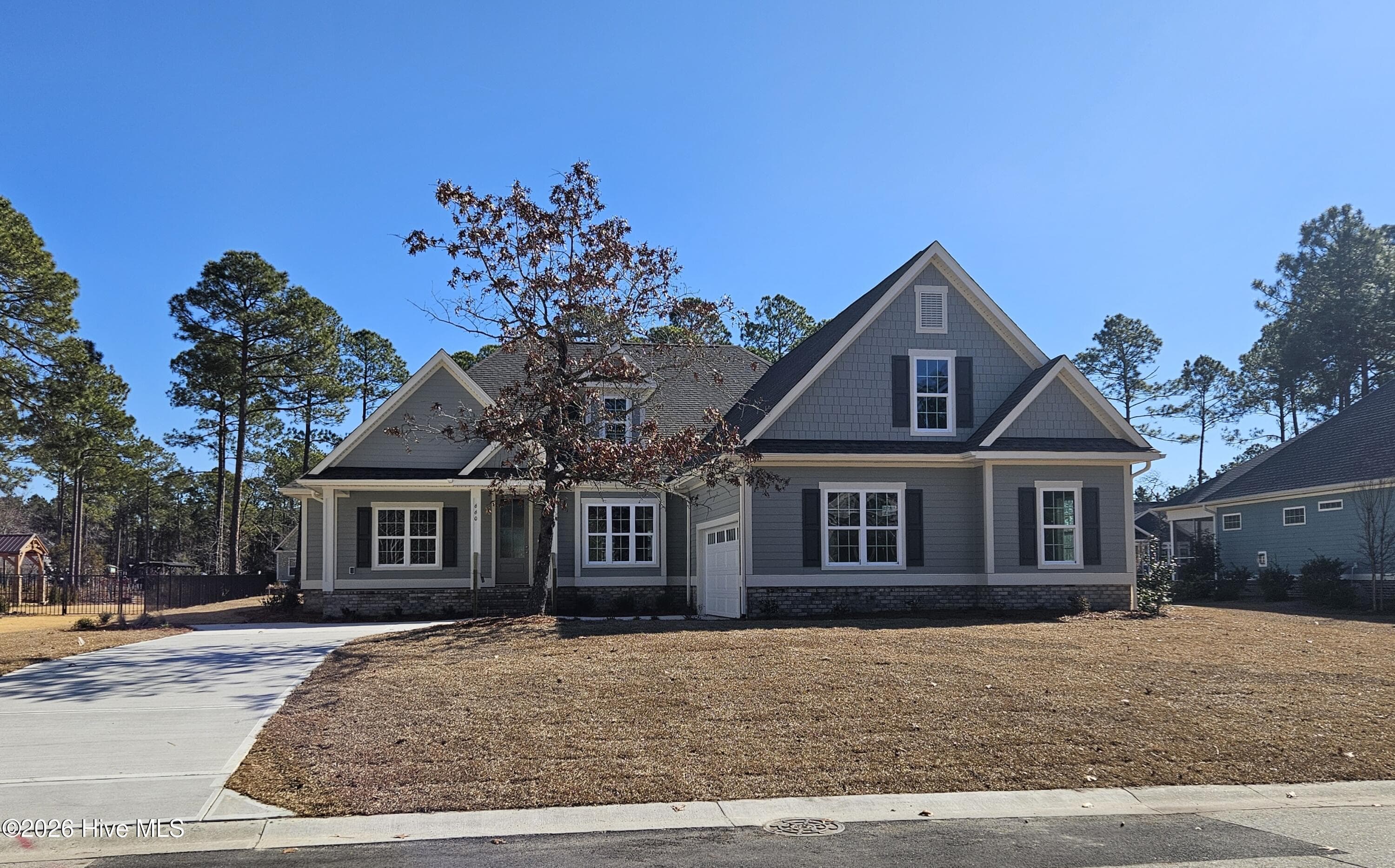 Single Family Residence at 660 Breezewood Drive SE, Bolivia, NC 28422, photo 14 of 86