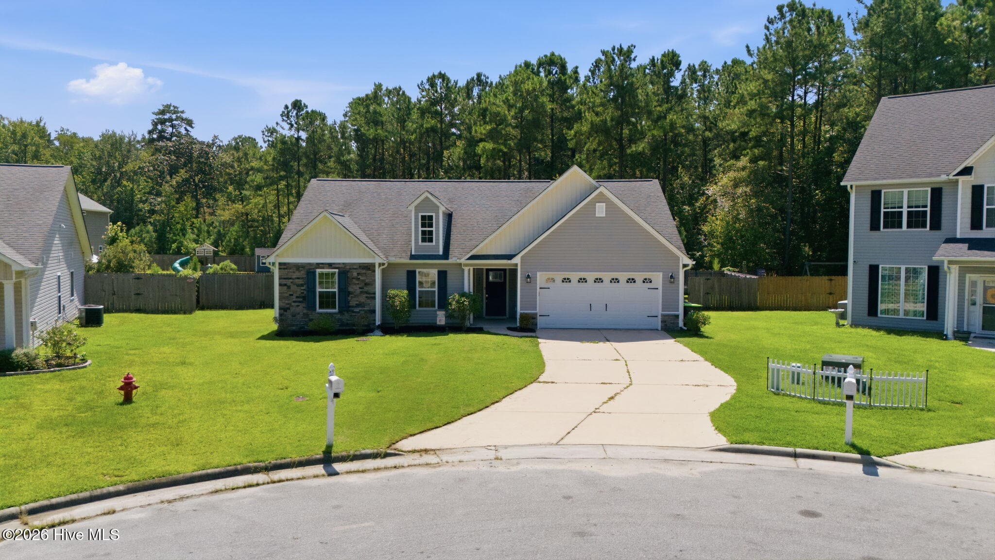 Single Family Residence at 345 Station House Road, New Bern, NC 28562, photo 3 of 50