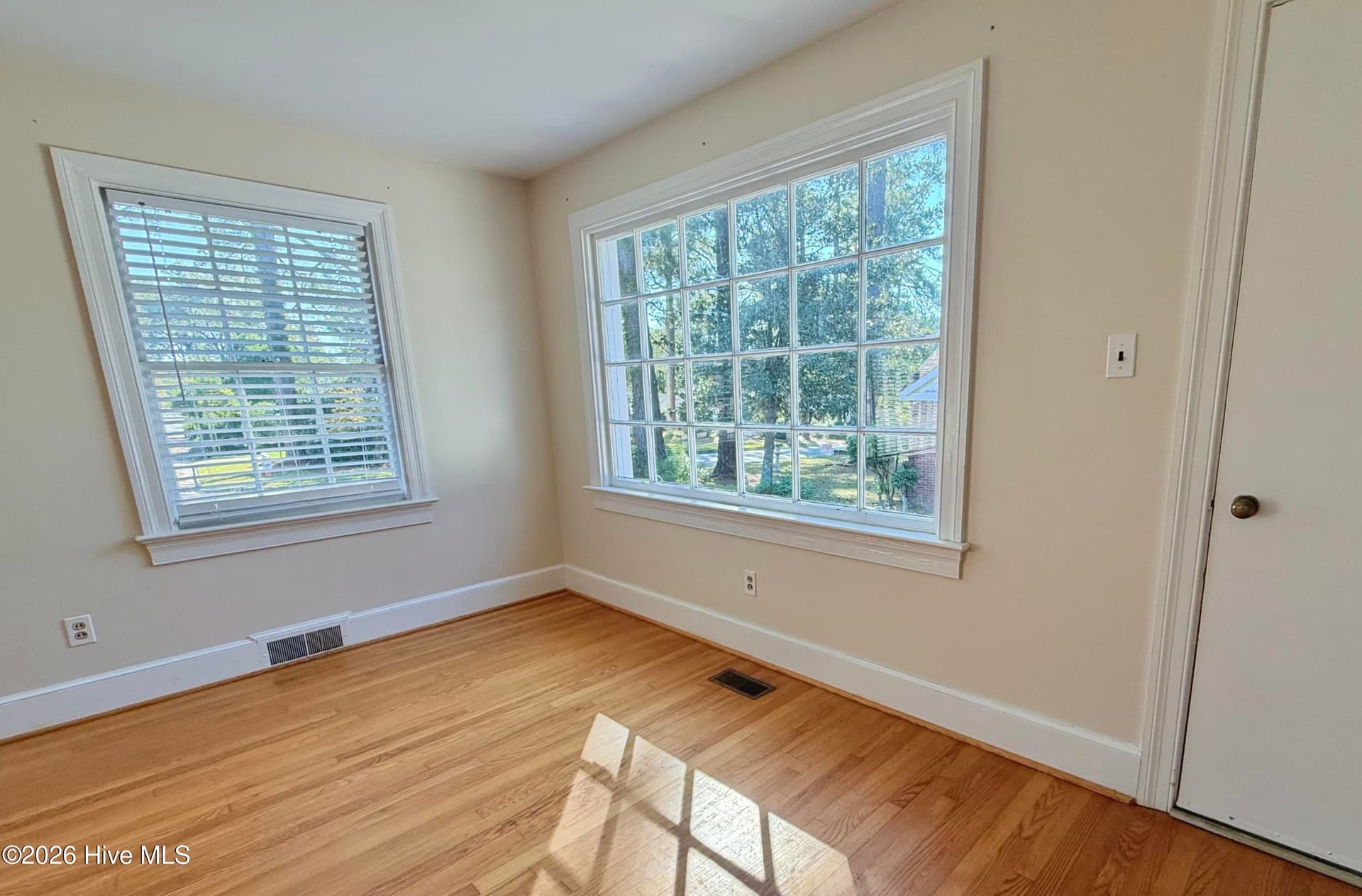 Single Family Residence at 1008 Rhem Street, Kinston, NC 28501, photo 11 of 57