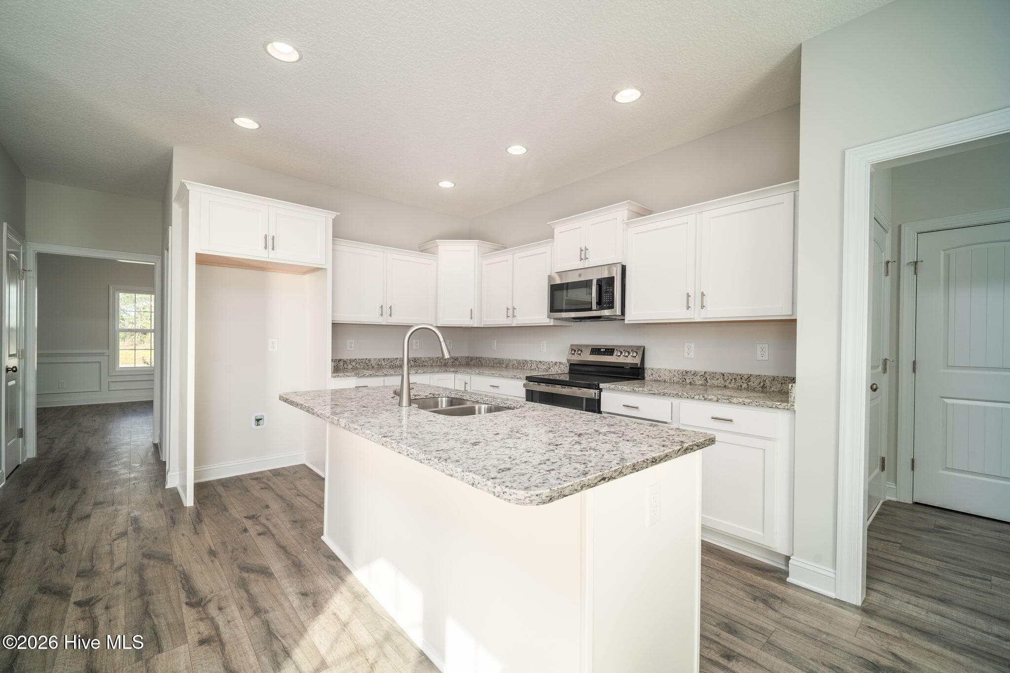Single Family Residence at 500 Huggins Way, Jacksonville, NC 28546, photo 29 of 99