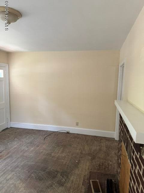 Single Family Residence at 1111 Grove Street N, Wilson, NC 27893, Wilson, photo 7 of 18