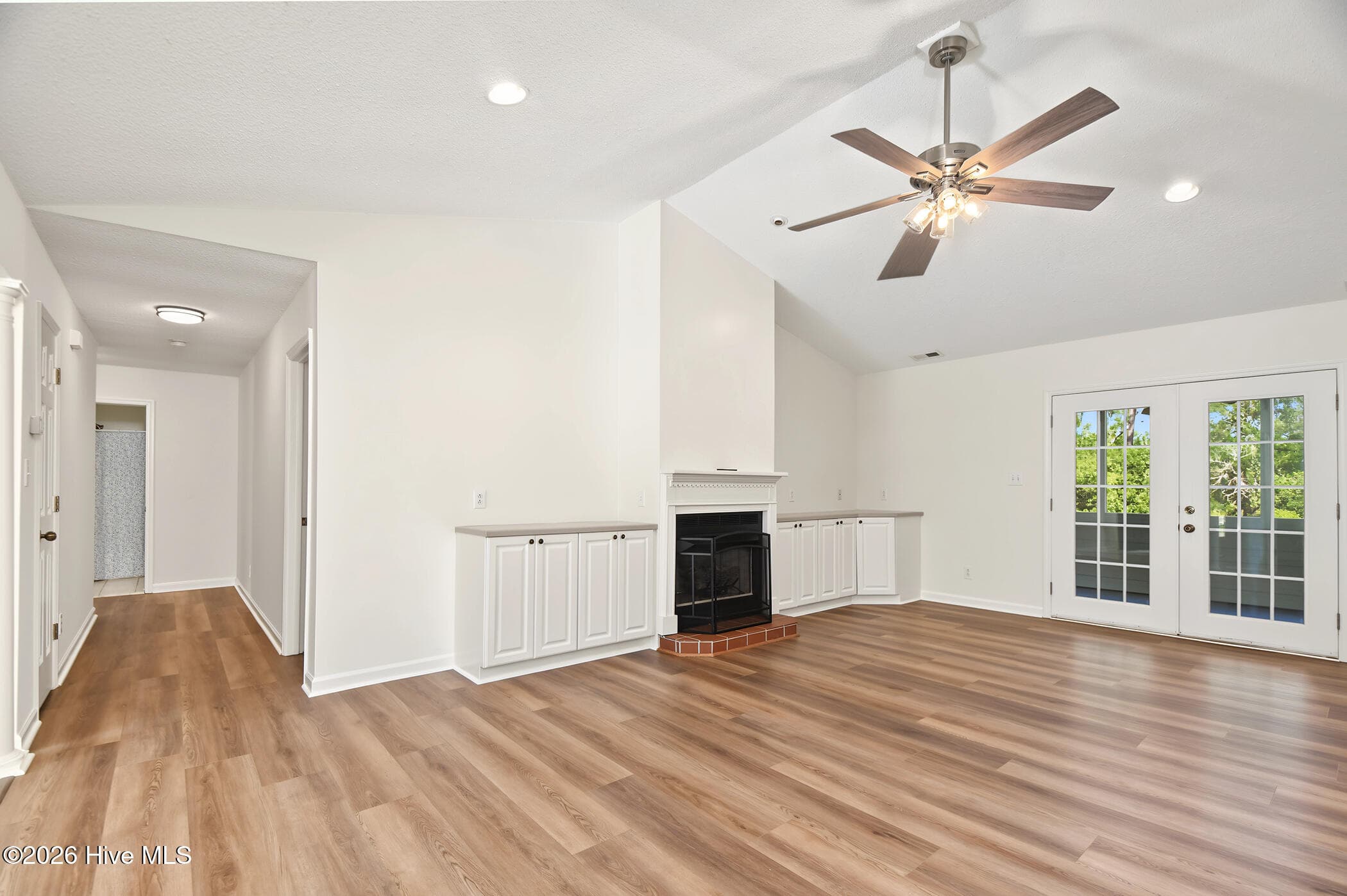 Single Family Residence at 745 Comet Drive, Beaufort, NC 28516, Beaufort, photo 5 of 49