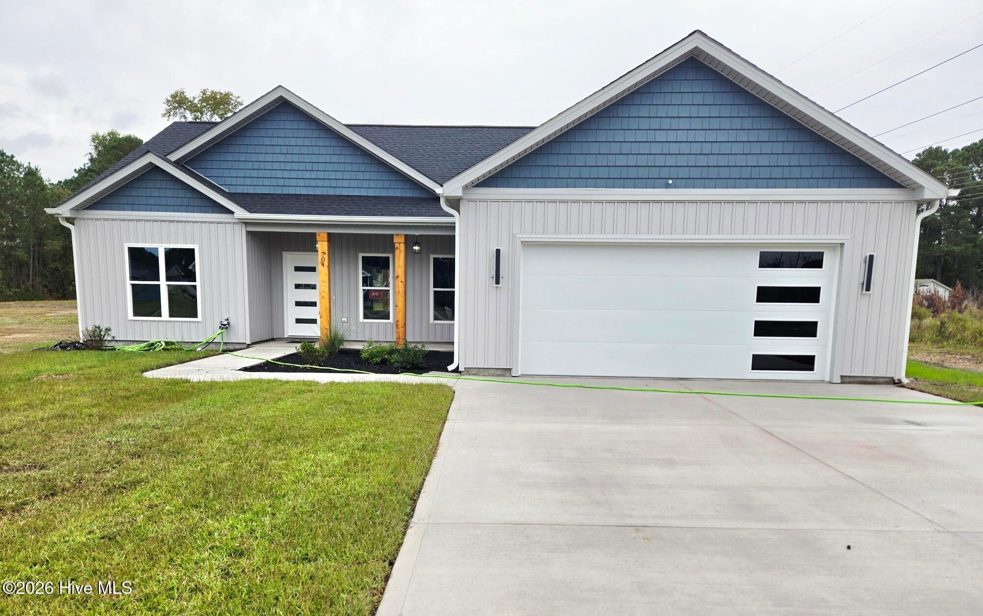 Single Family Residence at 704 Windchime Court, Kinston, NC 28504, photo 3 of 20