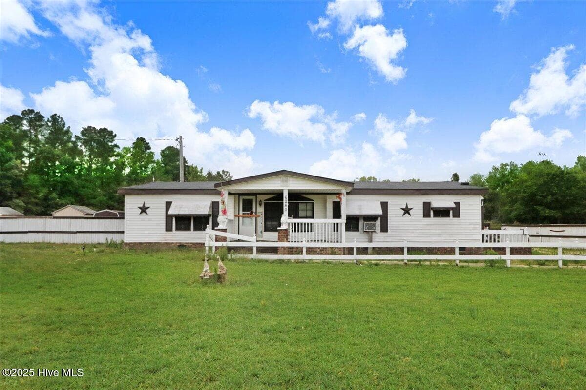 Manufactured Home at 6280 Nc Highway 481, Halifax, NC 27839, photo 6 of 12