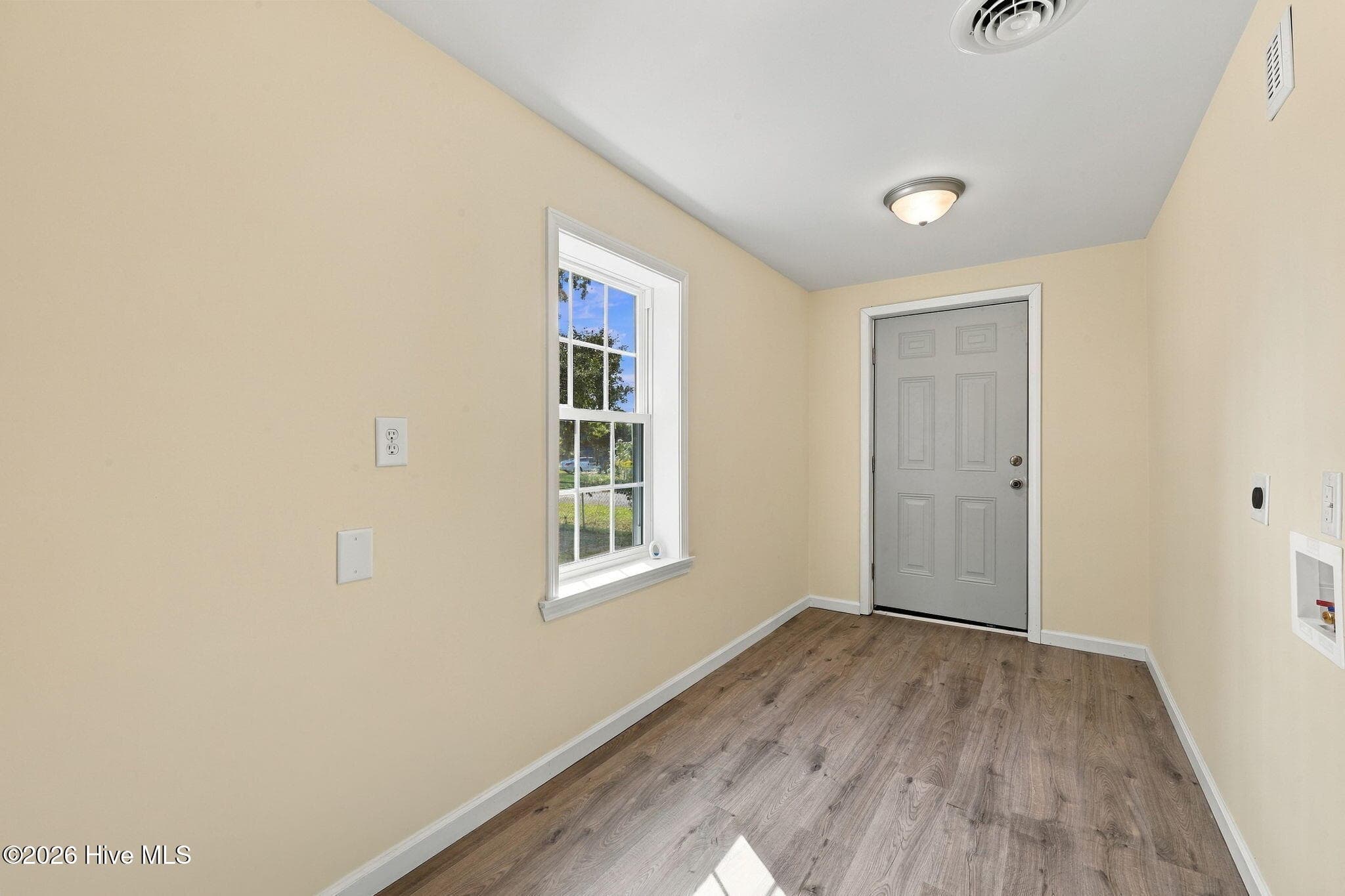 Single Family Residence at 2707 Alabama Avenue, New Bern, NC 28560, photo 35 of 56