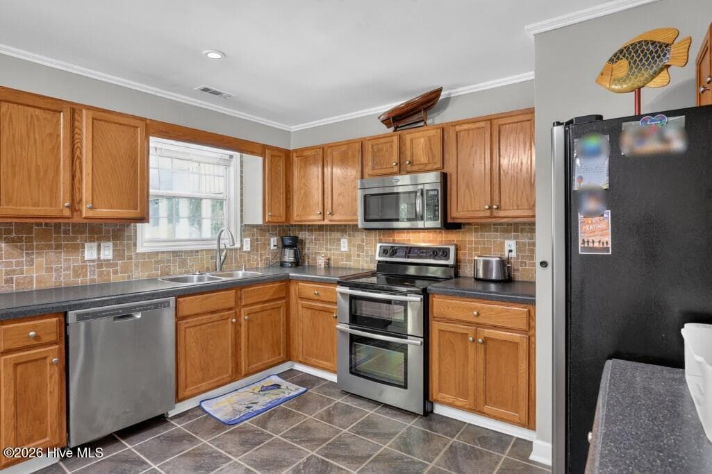 Single Family Residence at 231 Devonshire Drive, Havelock, NC 28532, photo 6 of 20