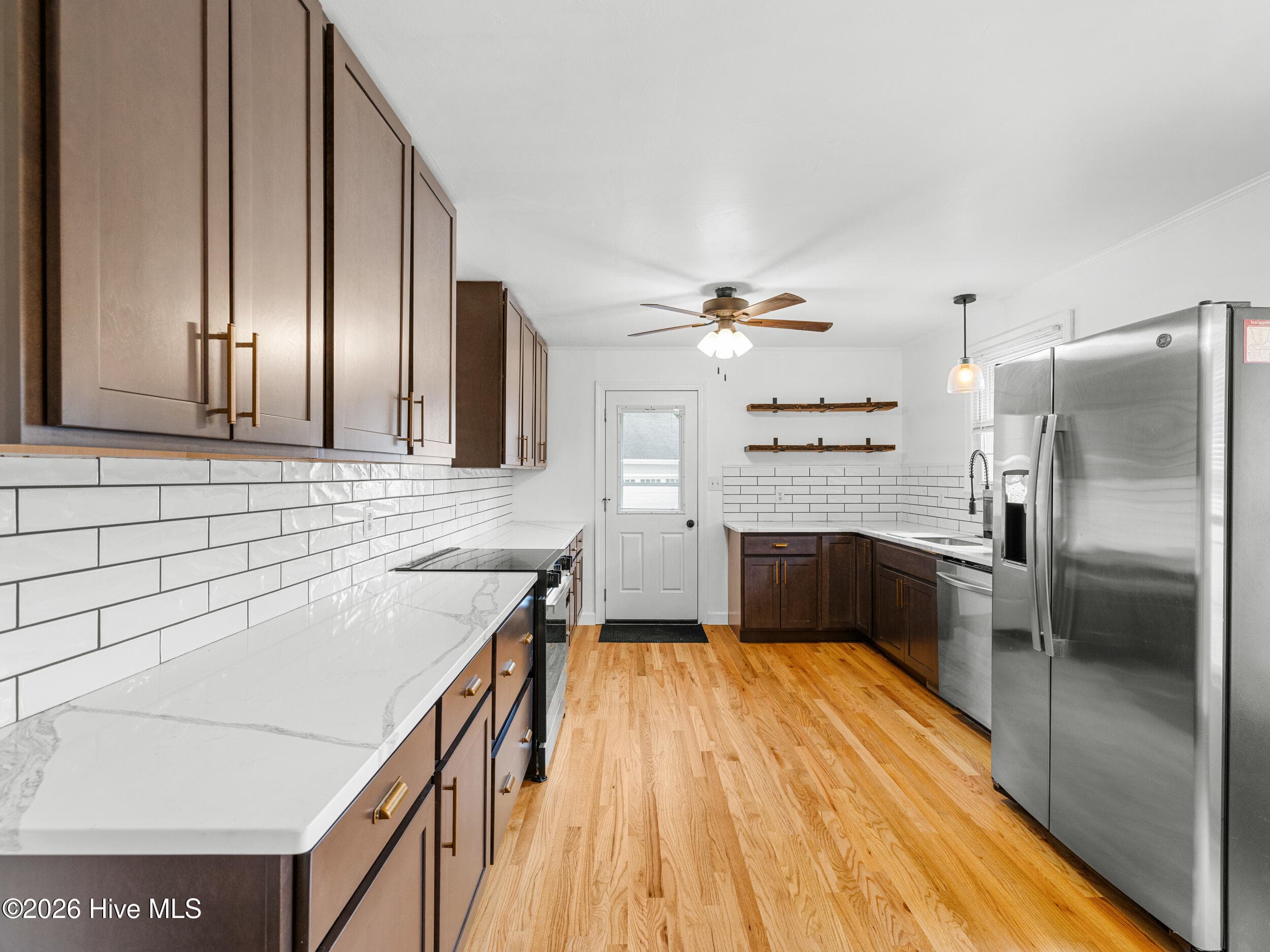 Single Family Residence at 1408 Cando Place, Jacksonville, NC 28540, photo 17 of 41