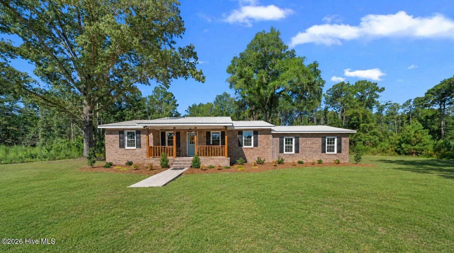 Single Family Residence at 475 Perkins Road, Millen, GA 30442, photo 2 of 32