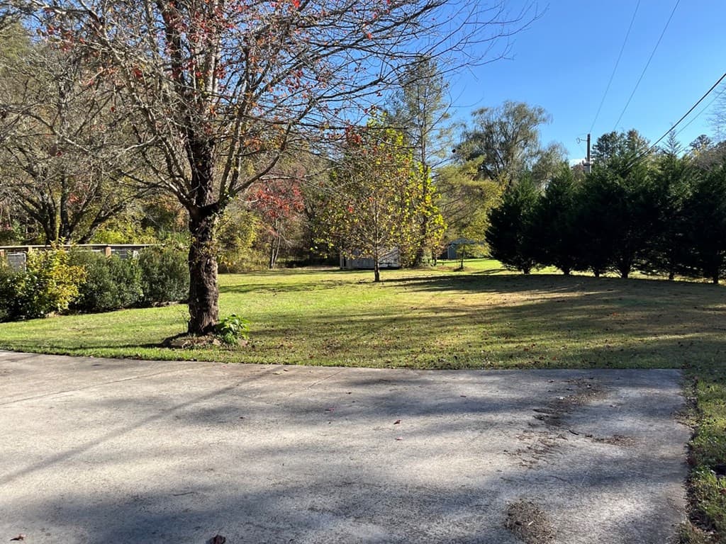 Single Family Residence at 282 Myers Branch, Murphy, NC 28906, photo 4 of 51
