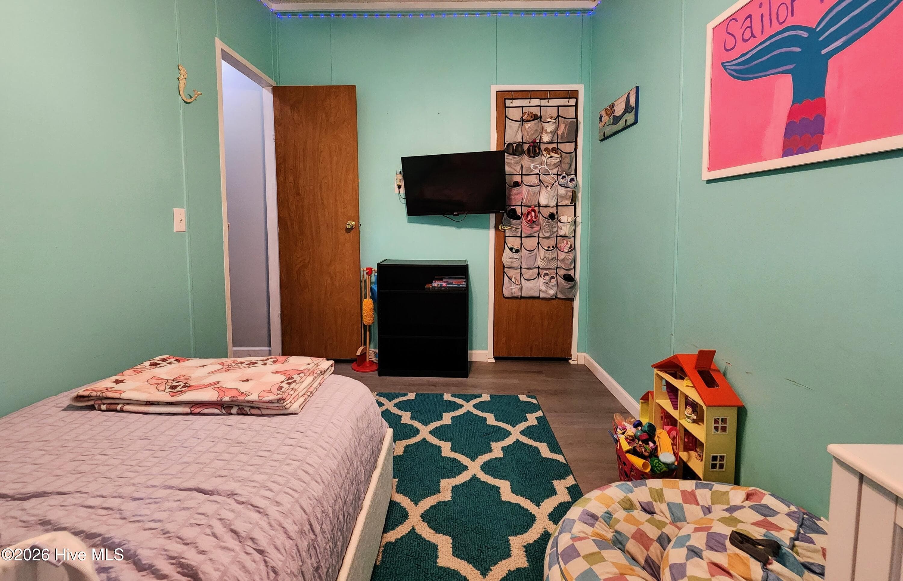 Manufactured Home at 623 Sandy Bluff Drive SW, Supply, NC 28462, photo 13 of 26