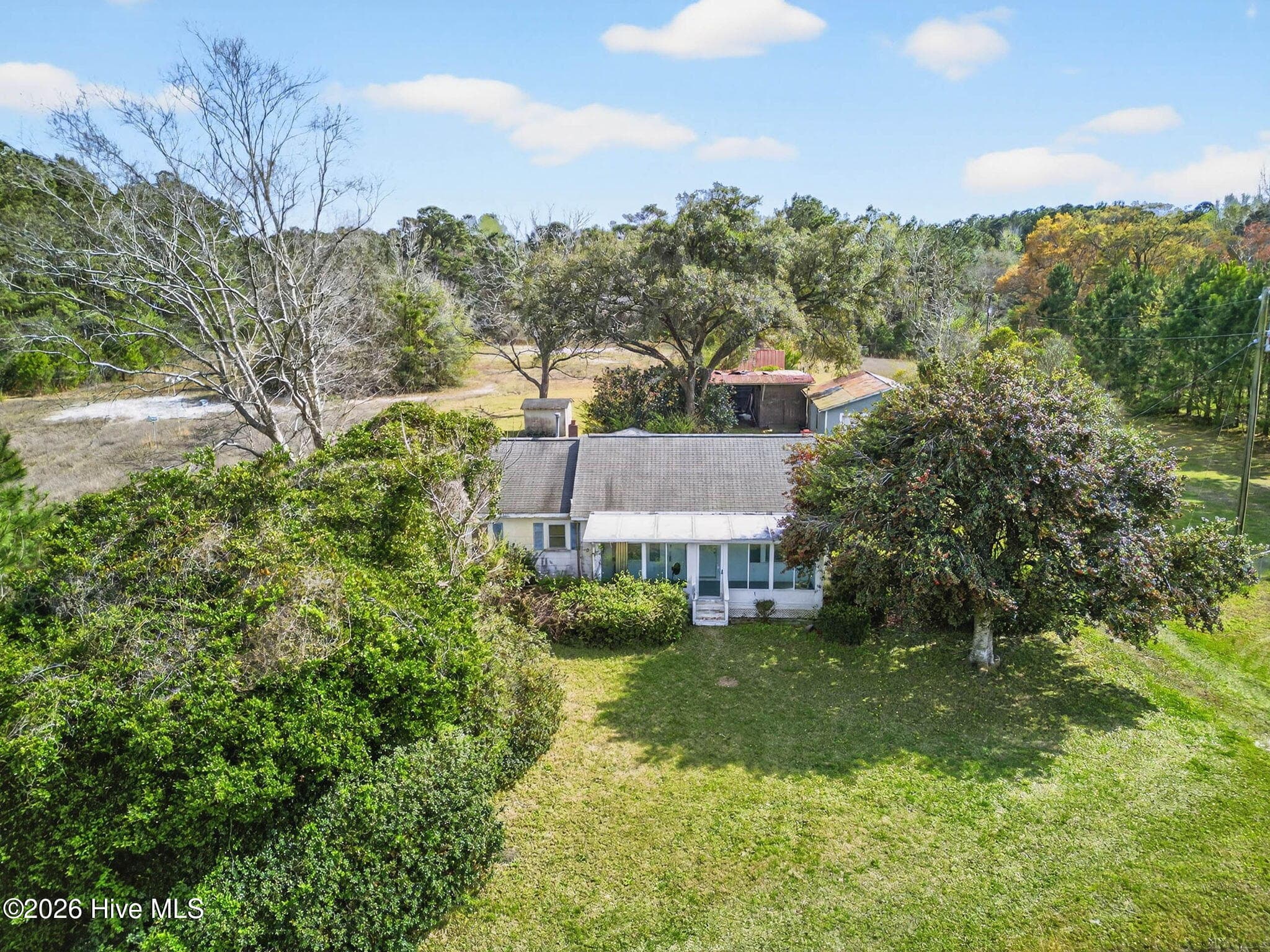 Single Family Residence at 5600 Ocean Highway E, Winnabow, NC 28479, photo 14 of 41