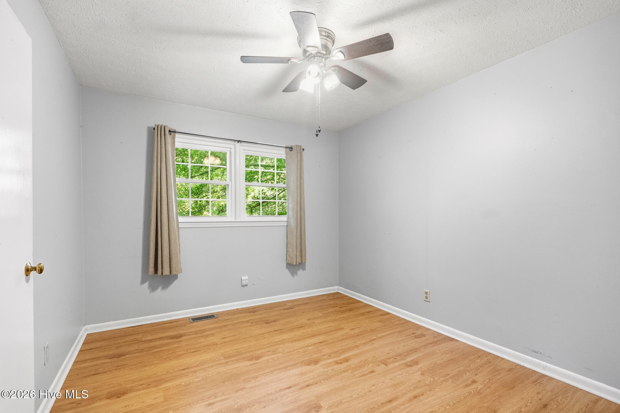 Single Family Residence at 1002 Jefferson Street, Hamlet, NC 28345, photo 18 of 25