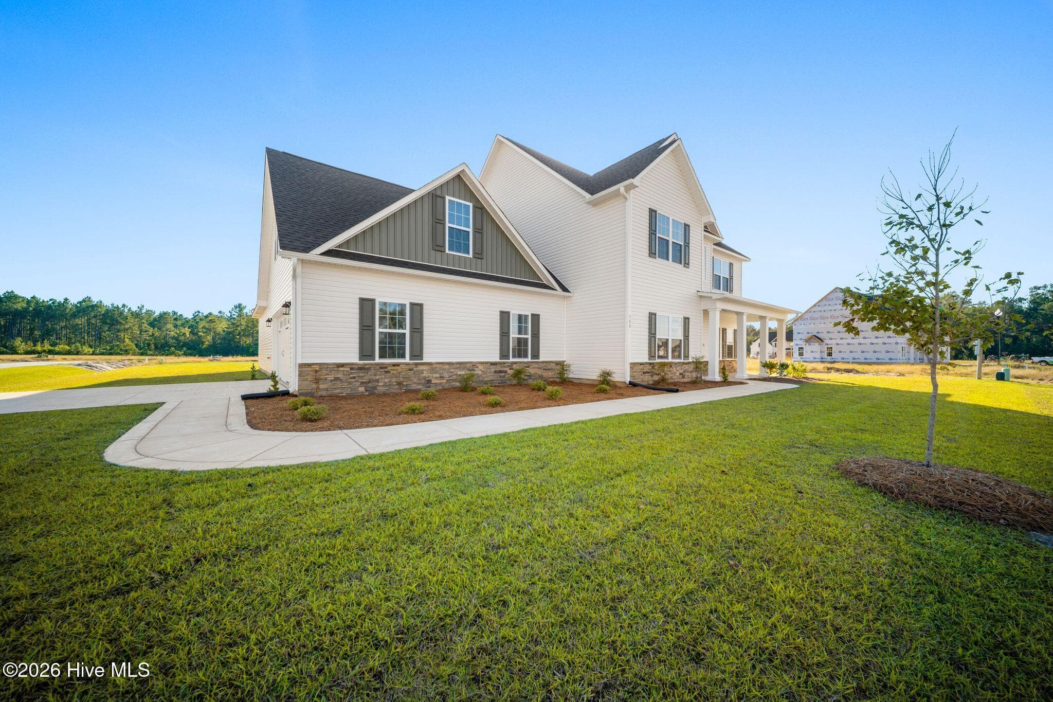 Single Family Residence at 500 Huggins Way, Jacksonville, NC 28546, photo 4 of 99