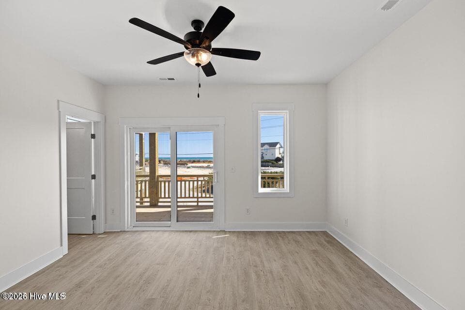 Townhouse at 124 Shell Road, Surf City, NC 28445, photo 17 of 33
