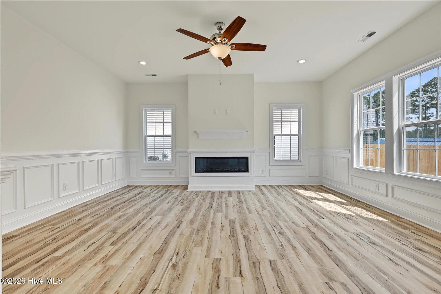 Single Family Residence at 467 Fowler Manning Road, Richlands, NC 28574, photo 23 of 49