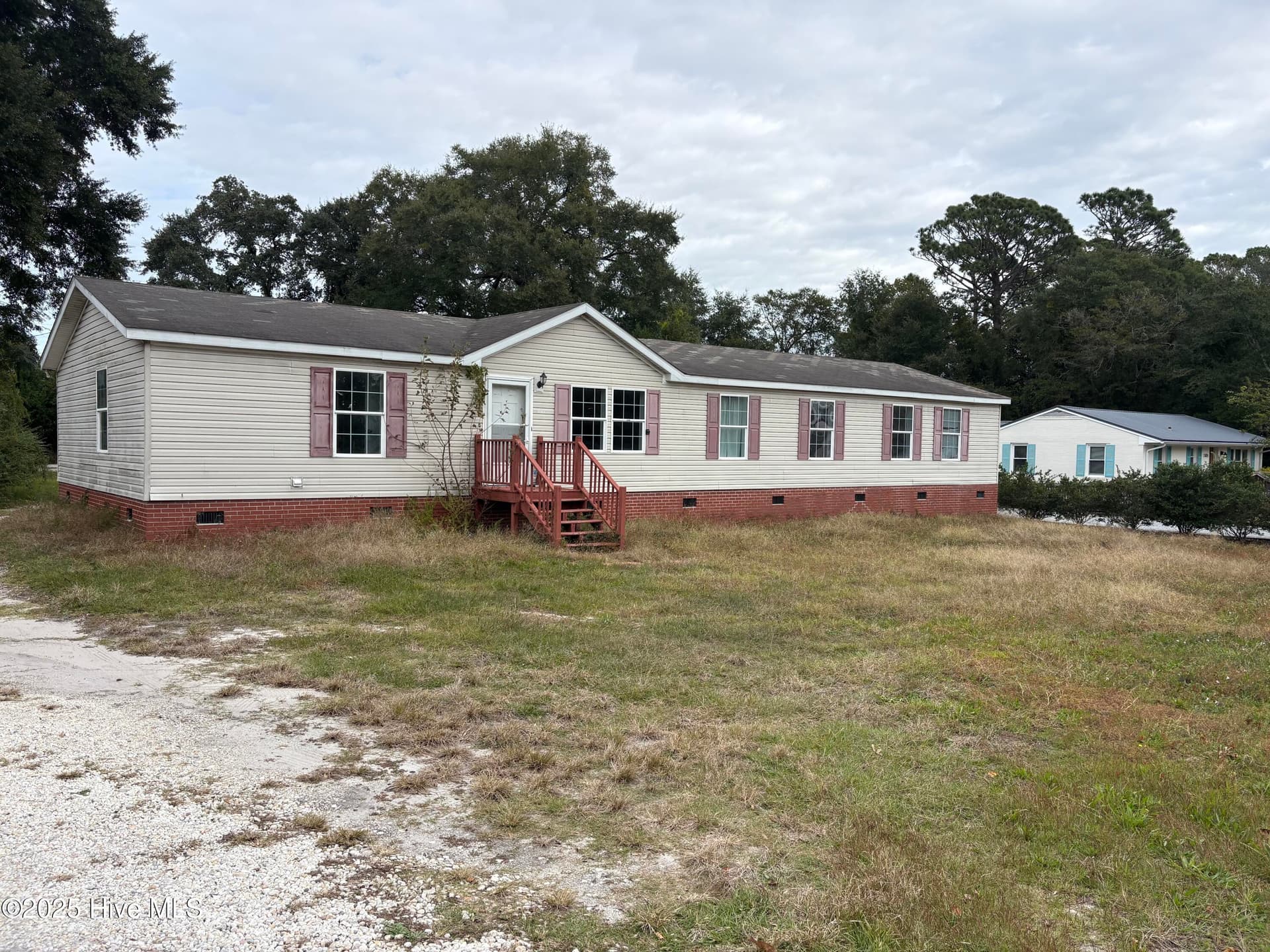Modular at 5013 Oleander Drive, Wilmington, NC 28403, photo 2 of 2