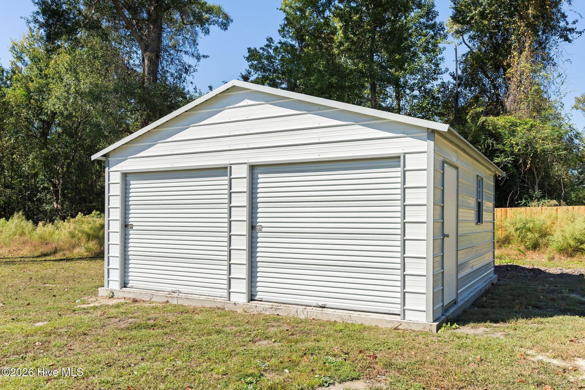 Single Family Residence at 305 Riva Ridge, Burgaw, NC 28425, photo 48 of 67