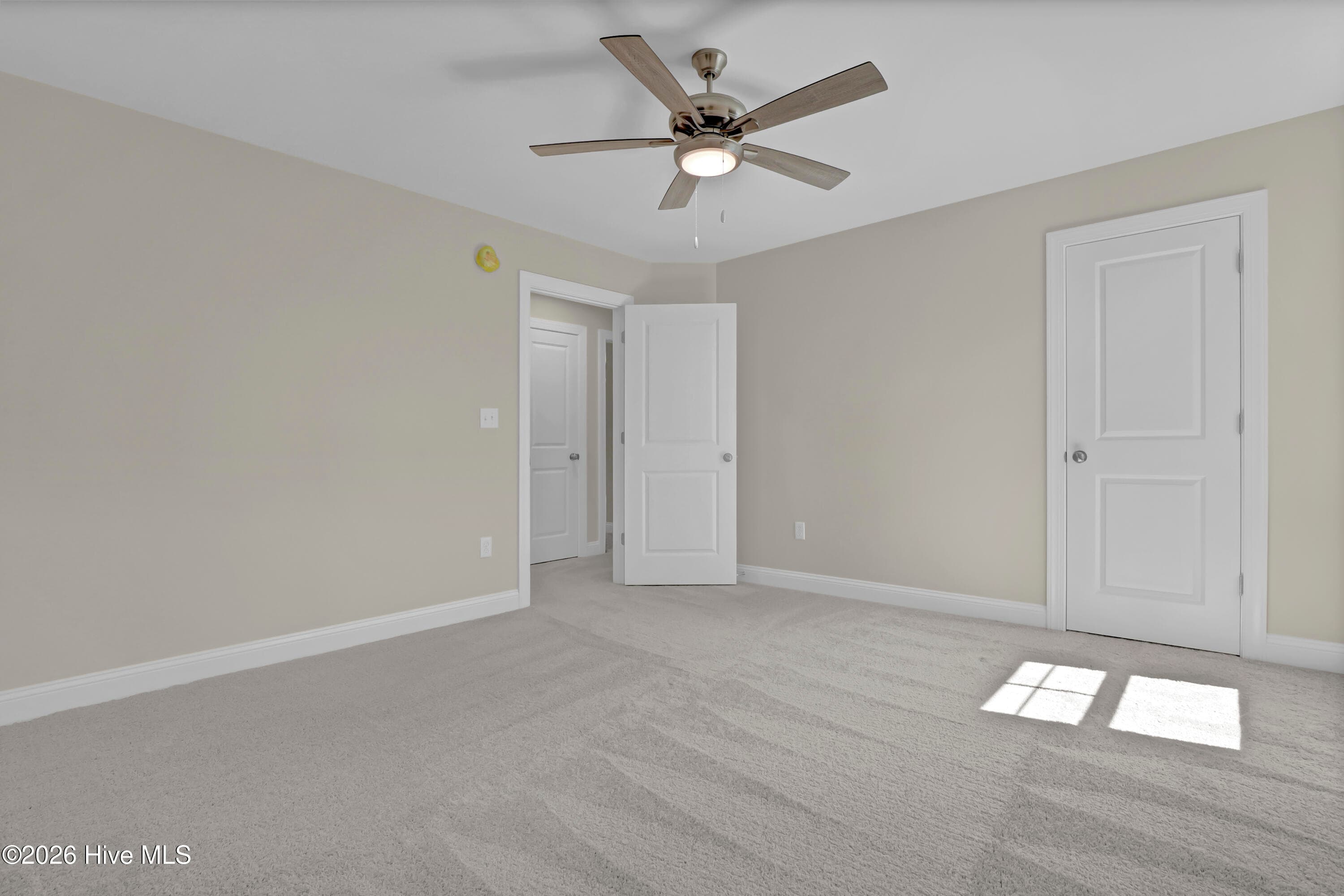 Single Family Residence at 126 Penquin Place, Hampstead, NC 28443, photo 16 of 21
