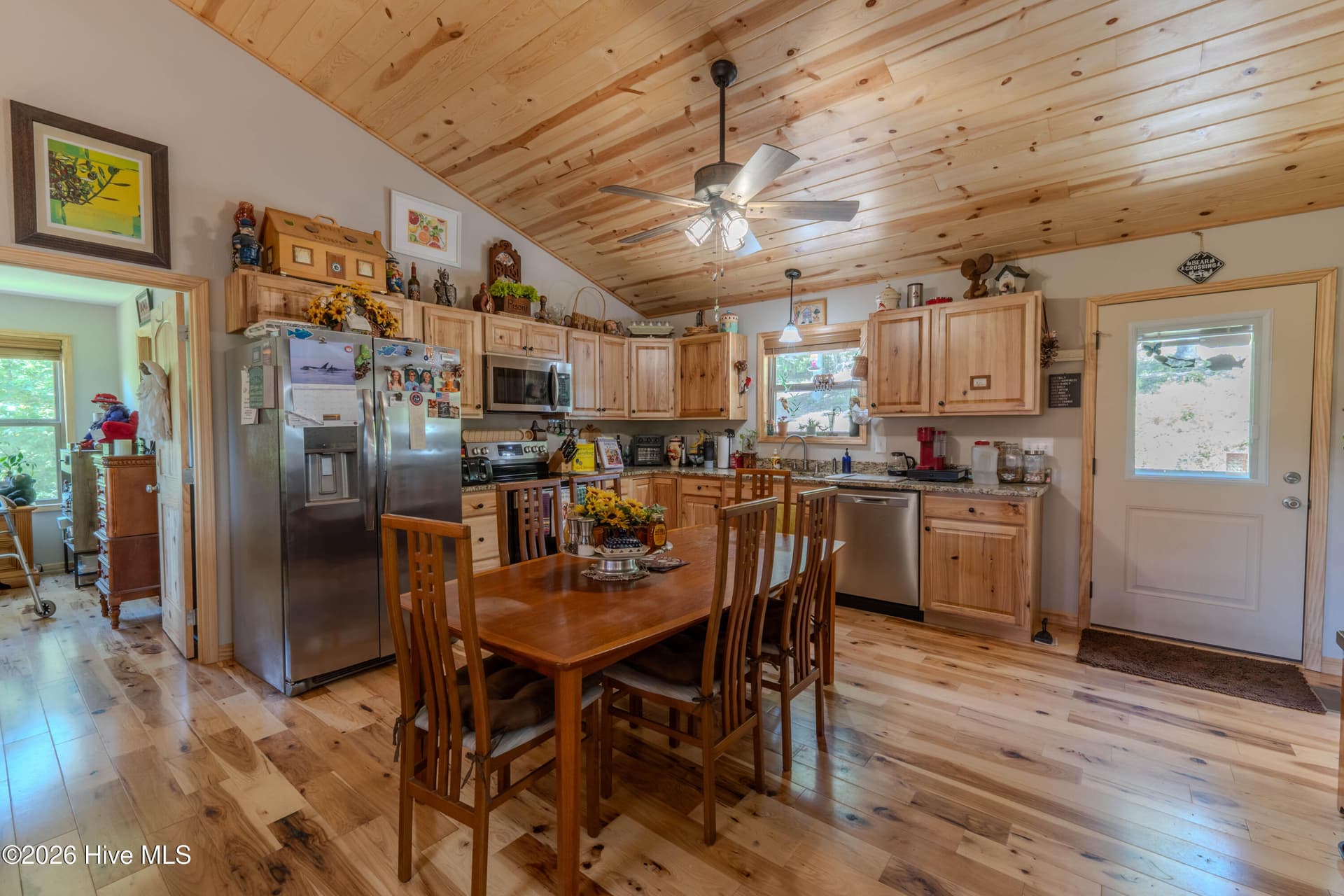 Single Family Residence at 34 Hardwood Trail, Murphy, NC 28906, photo 8 of 46