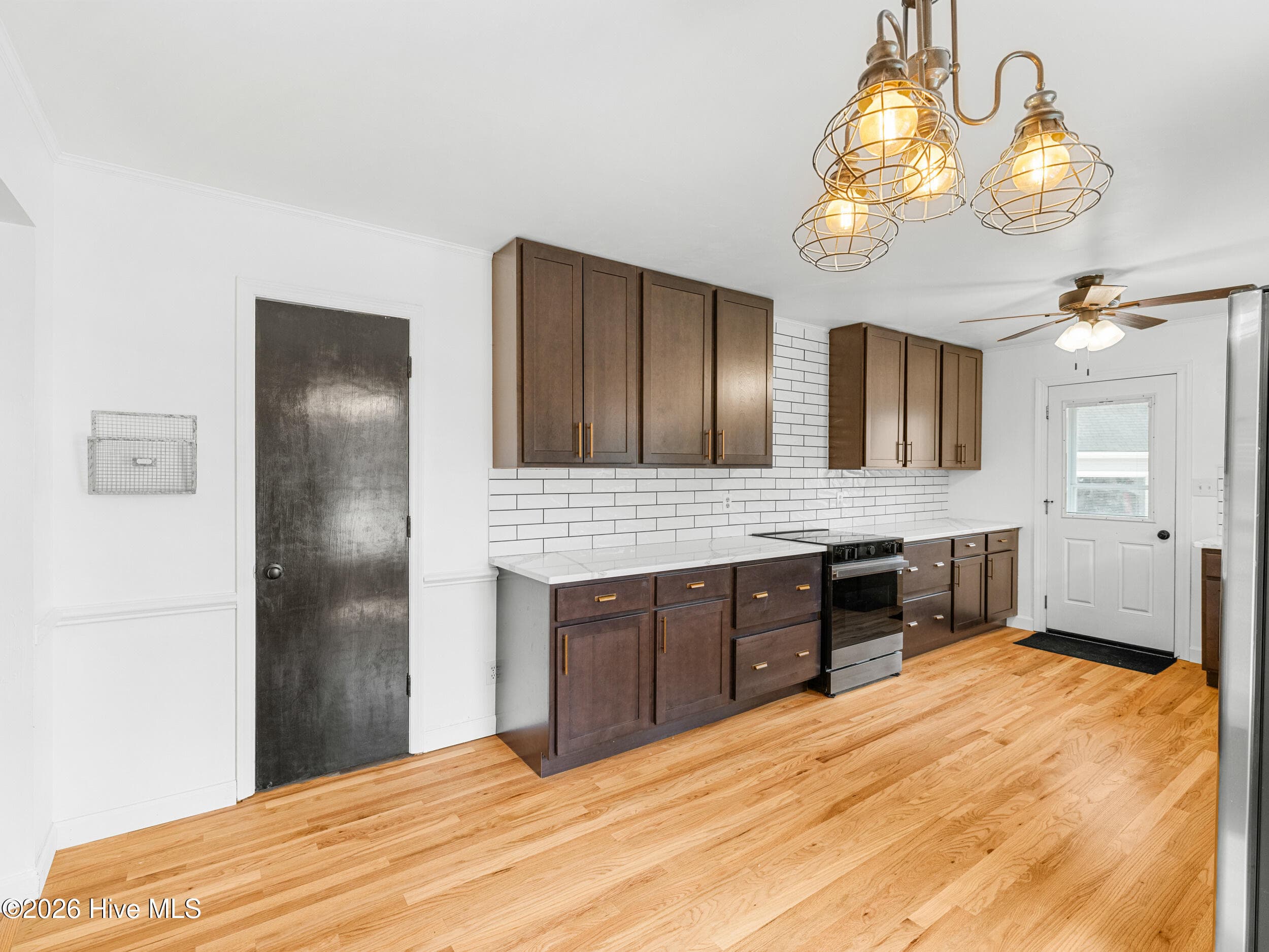 Single Family Residence at 1408 Cando Place, Jacksonville, NC 28540, photo 21 of 41