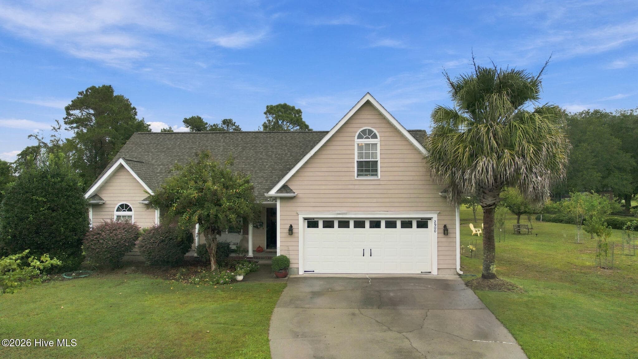 Single Family Residence at 2900 E Lakeview Drive SW, Supply, NC 28462, photo 5 of 60