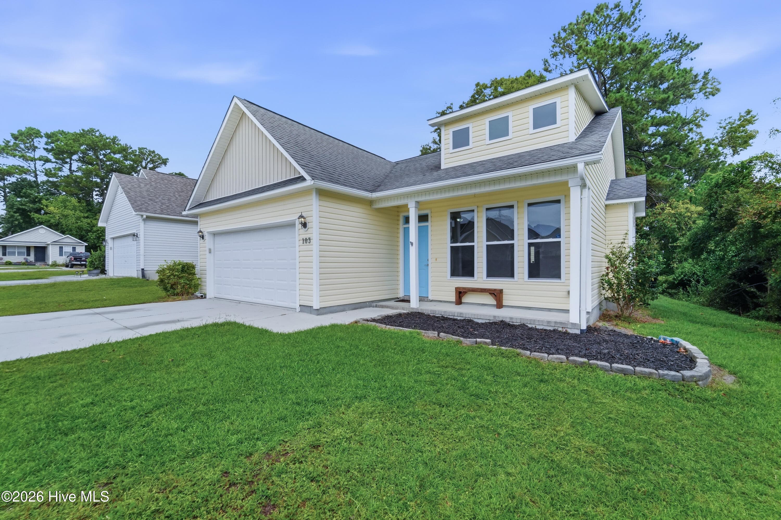 Single Family Residence at 103 Forsythia Court, Jacksonville, NC 28546, photo 6 of 48