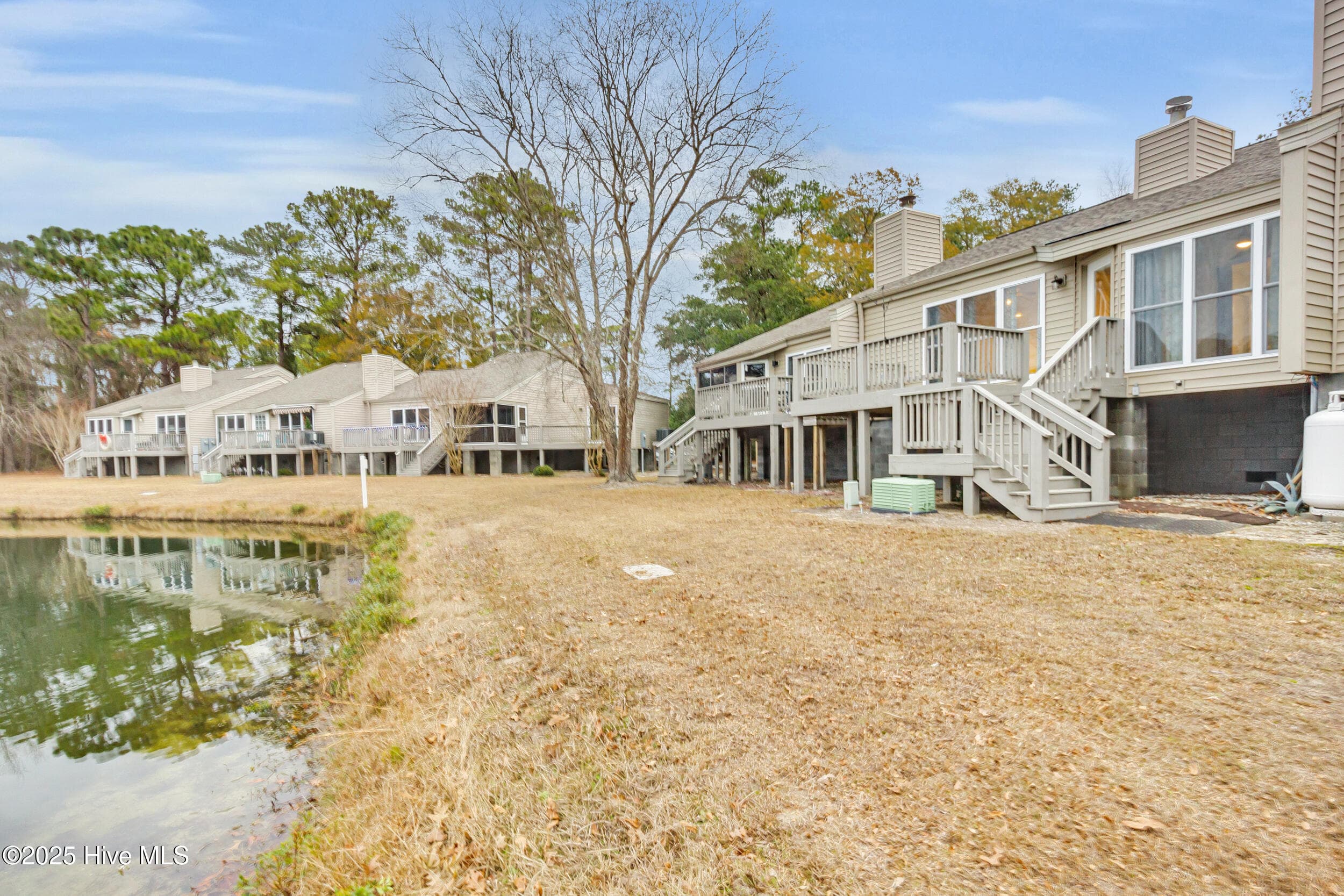 Single Family Residence at 7212 Windward Drive, New Bern, NC 28560, photo 25 of 41