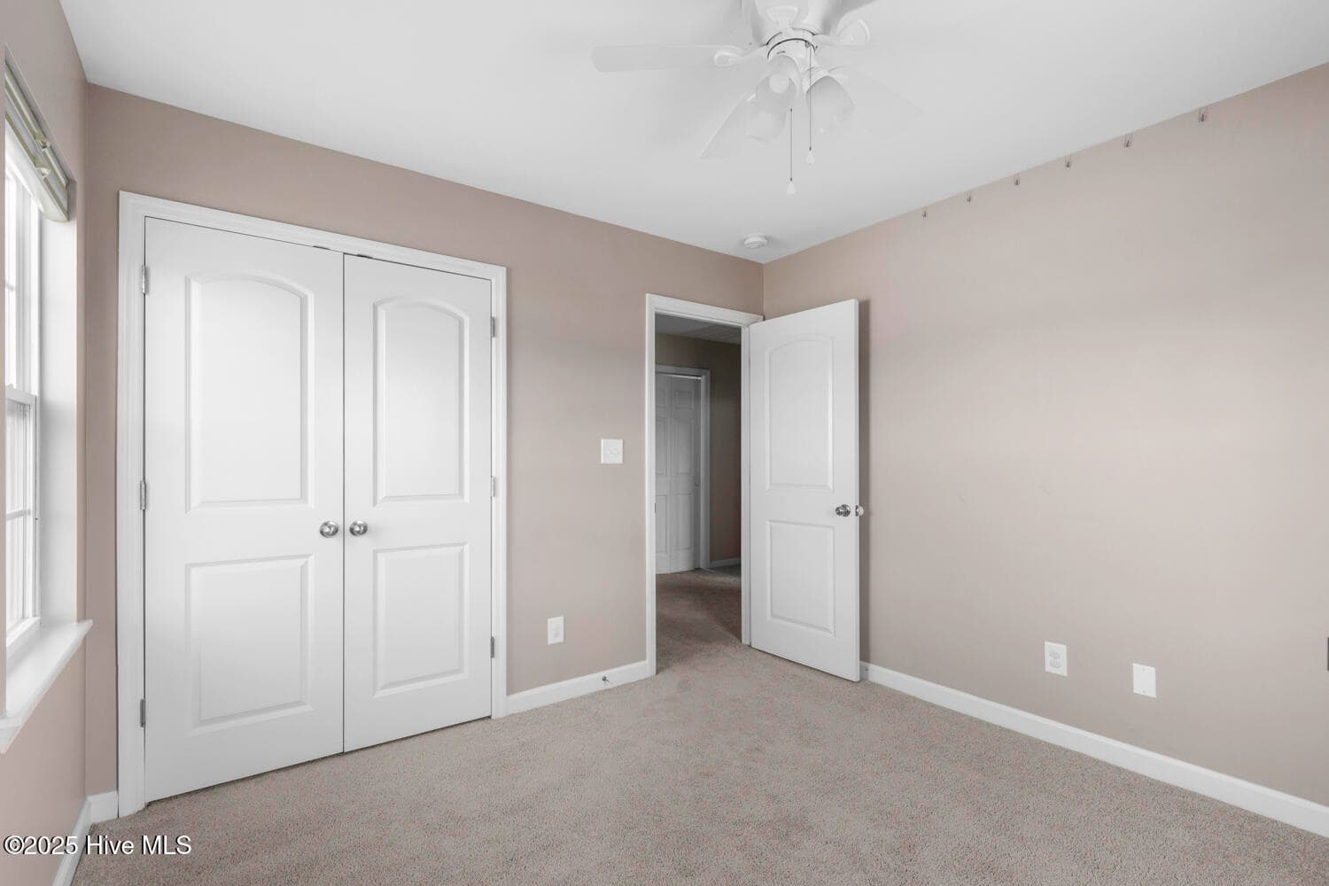 Single Family Residence at 405 Duncan Drive S, Richlands, NC 28574, photo 21 of 34