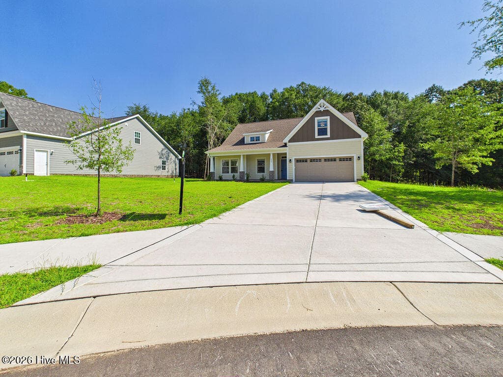 TELLURIDE LOT 06 - "Colston" - 229 Telluride Court, Aberdeen, NC 28315