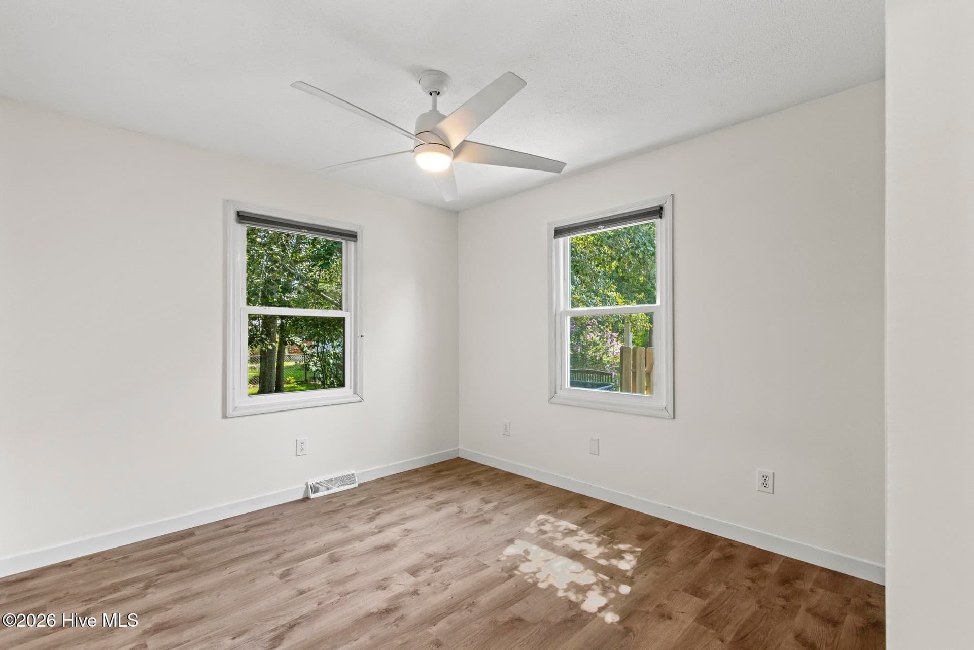 Single Family Residence at 1815 Watts Landing Road, Hampstead, NC 28443, photo 17 of 34