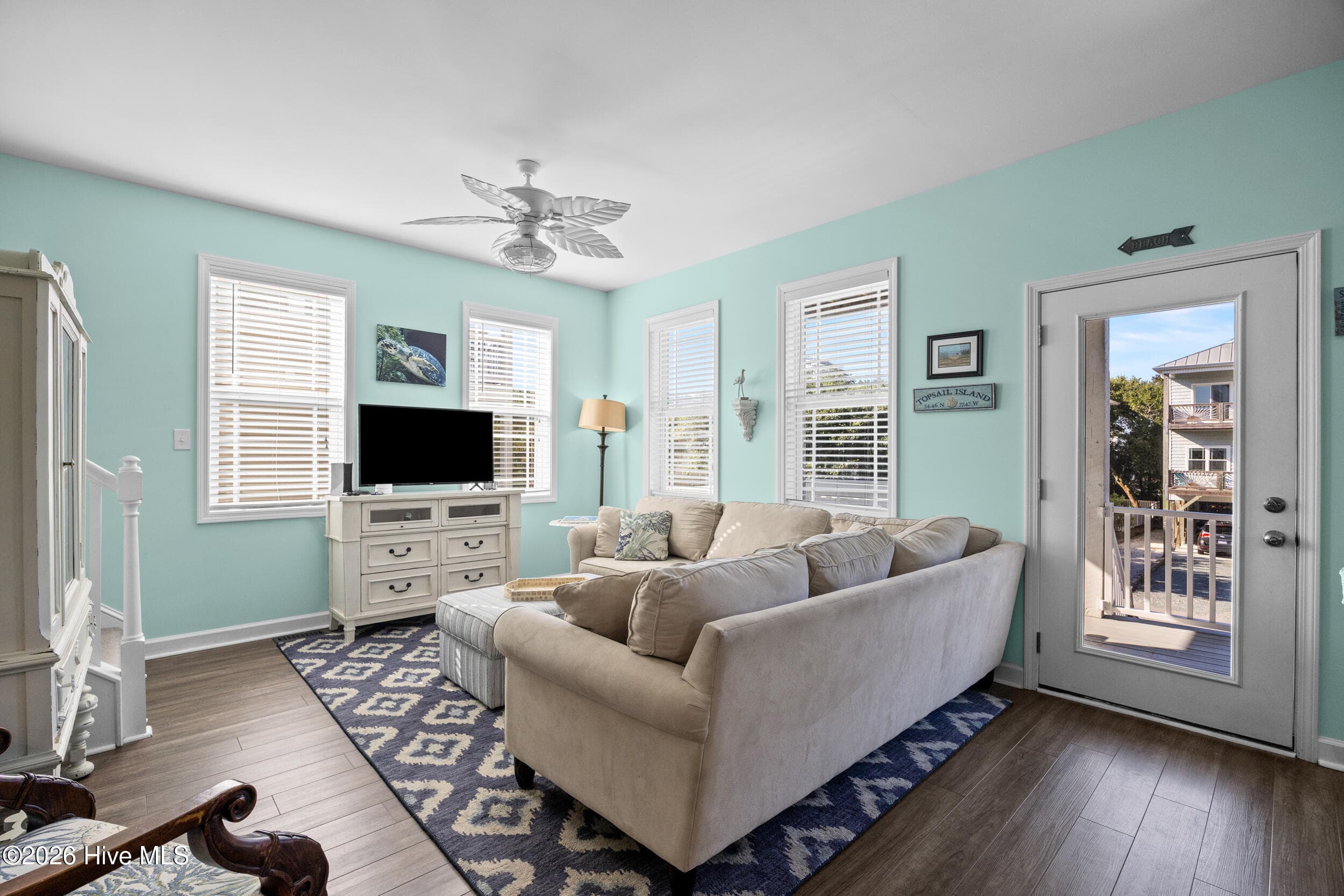 Single Family Residence at 122 Atkinson Road, Surf City, NC 28445, photo 9 of 90