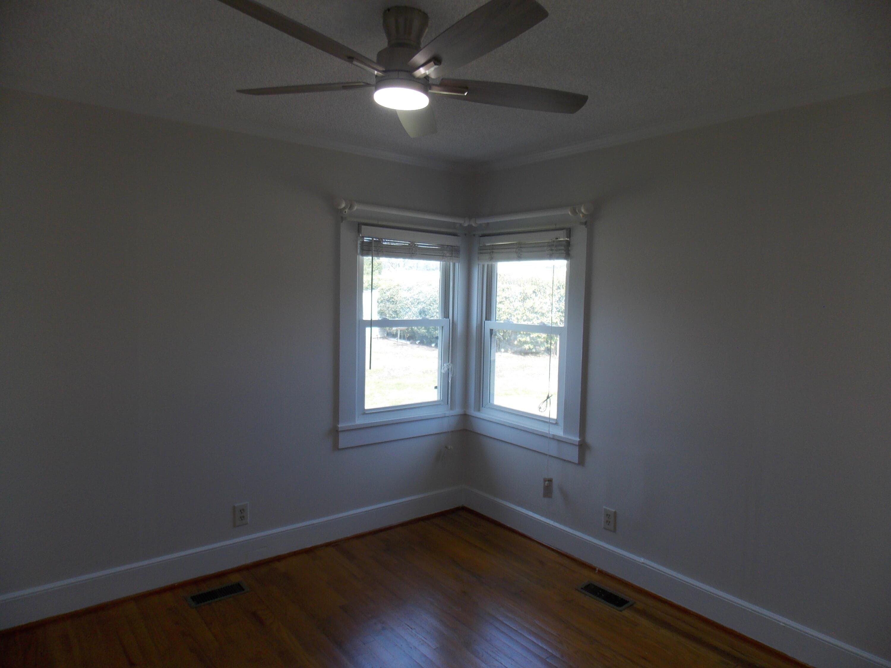 Single Family Residence at 306 S Maple Street 1, McCormick, SC 29835, photo 10 of 12