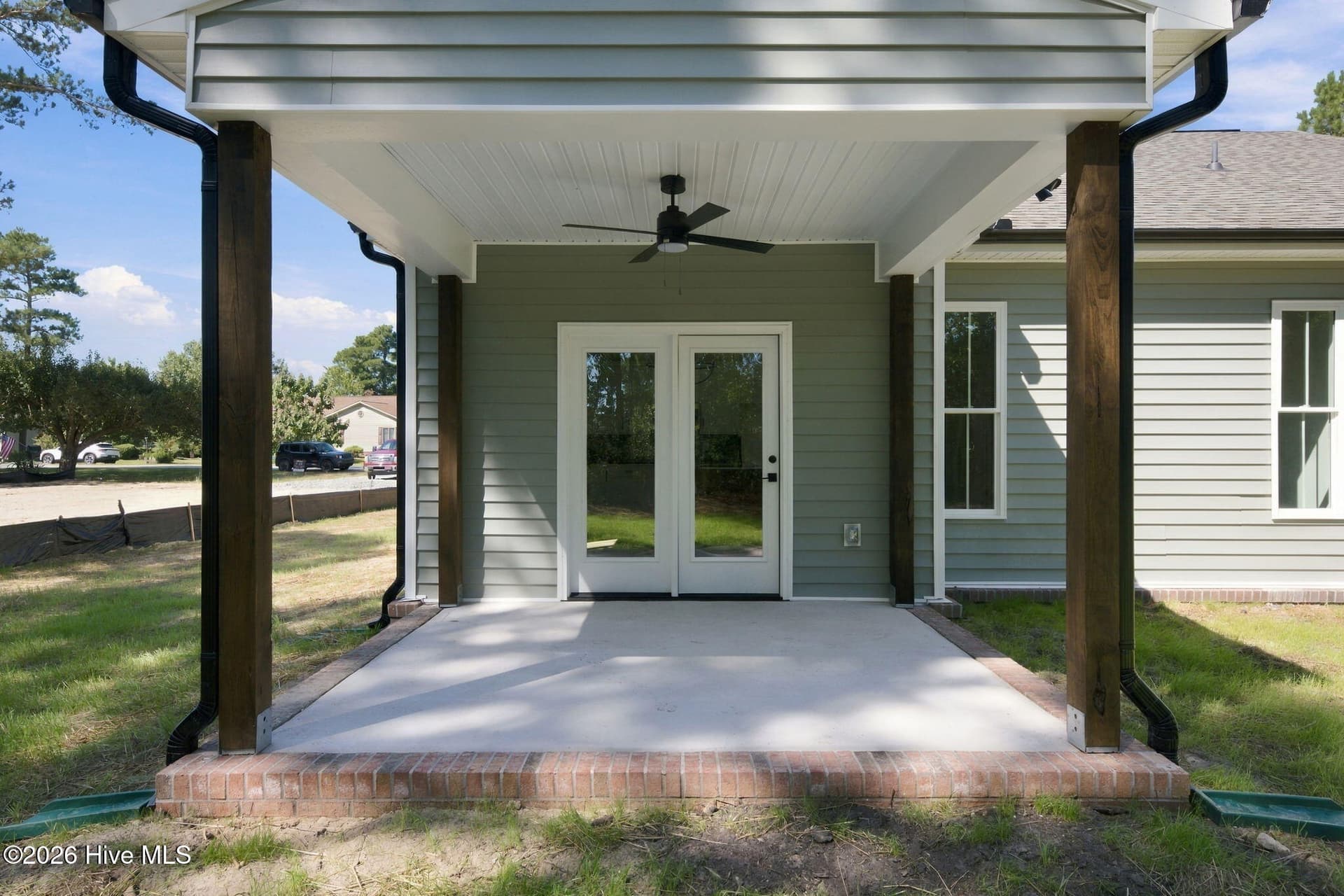 Outstanding Covered Porch Design - 1224 Petite Terre Court, New Bern, NC 28560