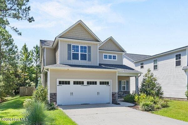 Single Family Residence at 4550 Huntsman Court, Castle Hayne, NC 28429, photo 2 of 74