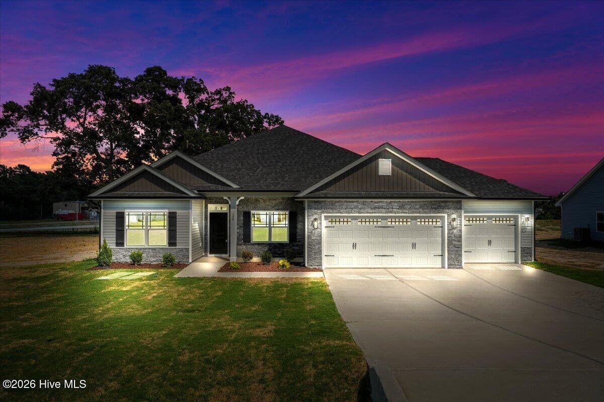 108 Brighton Street - 108 Brighton Street, La Grange, NC 28551
