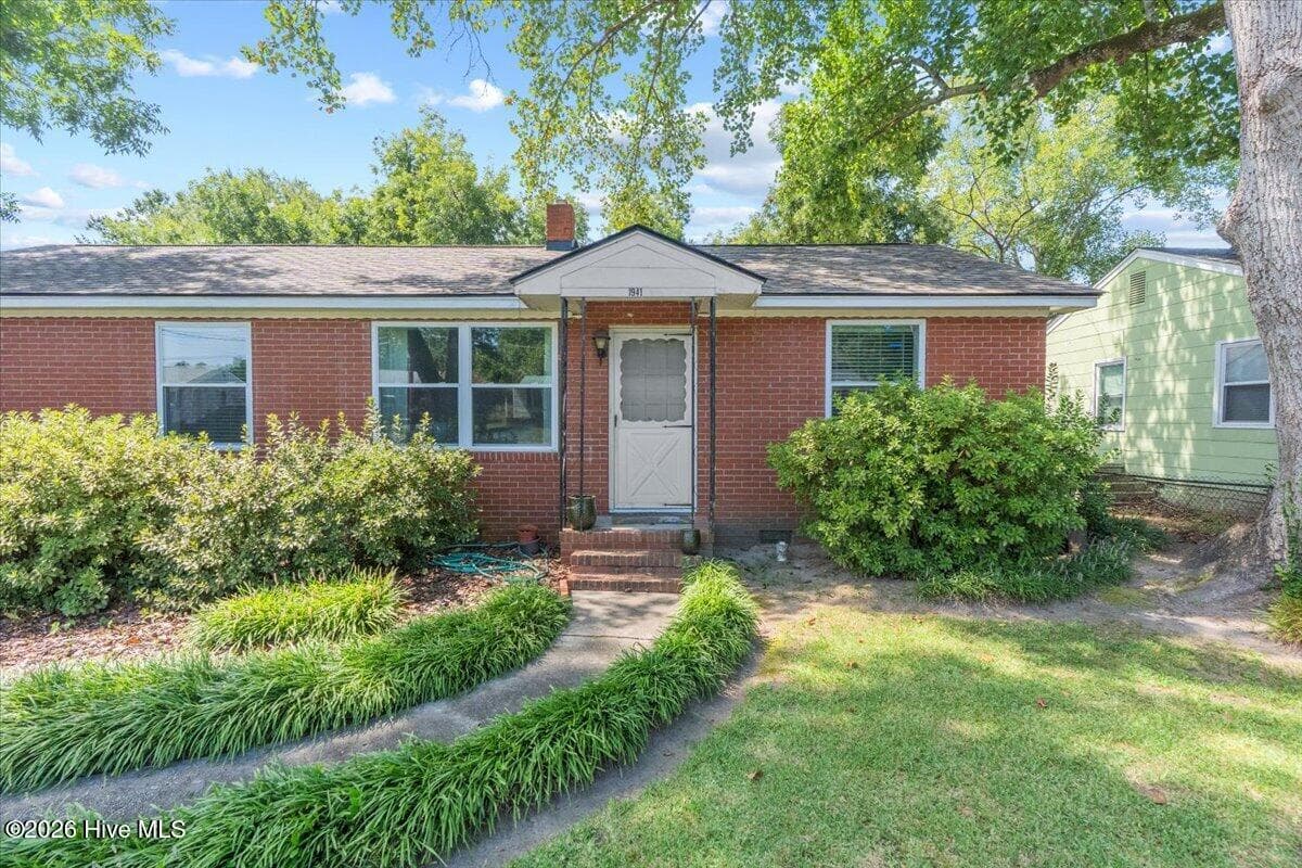 Single Family Residence at 1941 Roys Lane, Augusta, GA 30906, photo 4 of 45