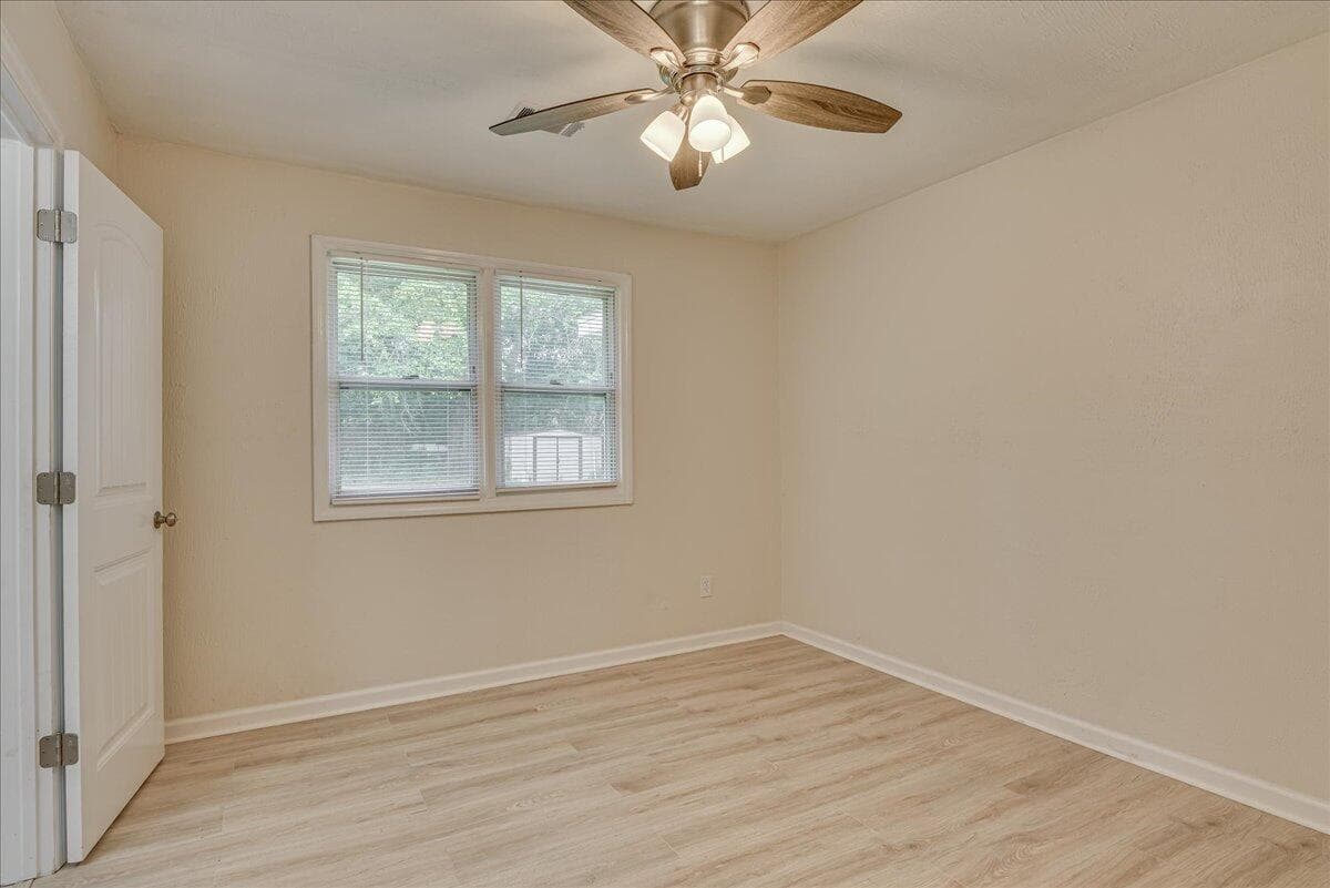 Single Family Residence at 3113 Bell Drive, Augusta, GA 30906, photo 8 of 23