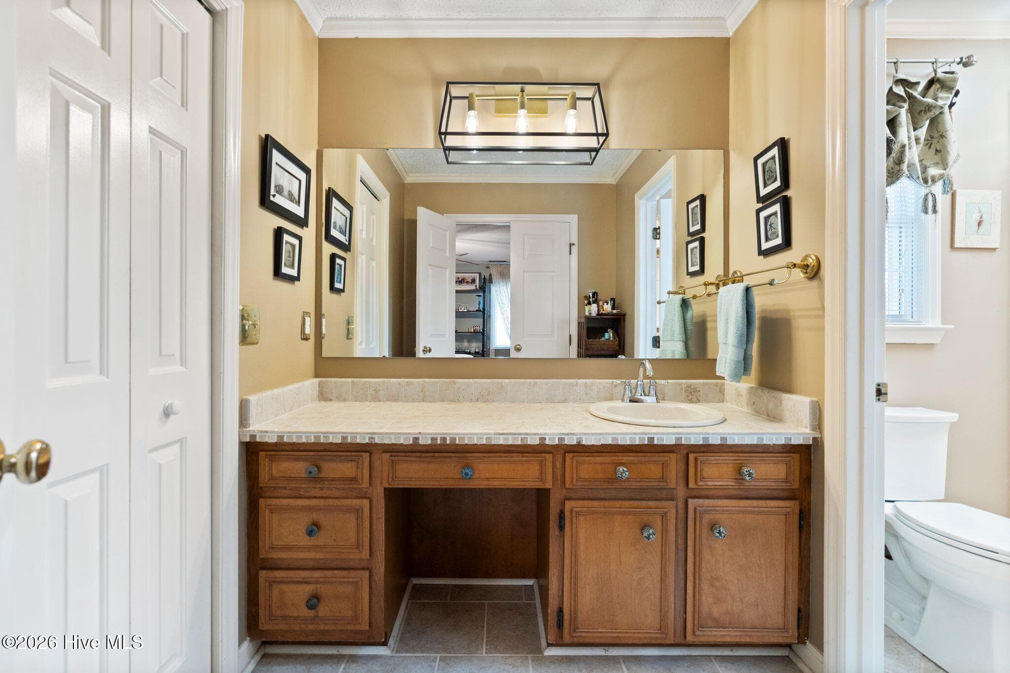 Single Family Residence at 3232 Grey Leaf Drive, Wilmington, NC 28409, photo 23 of 58