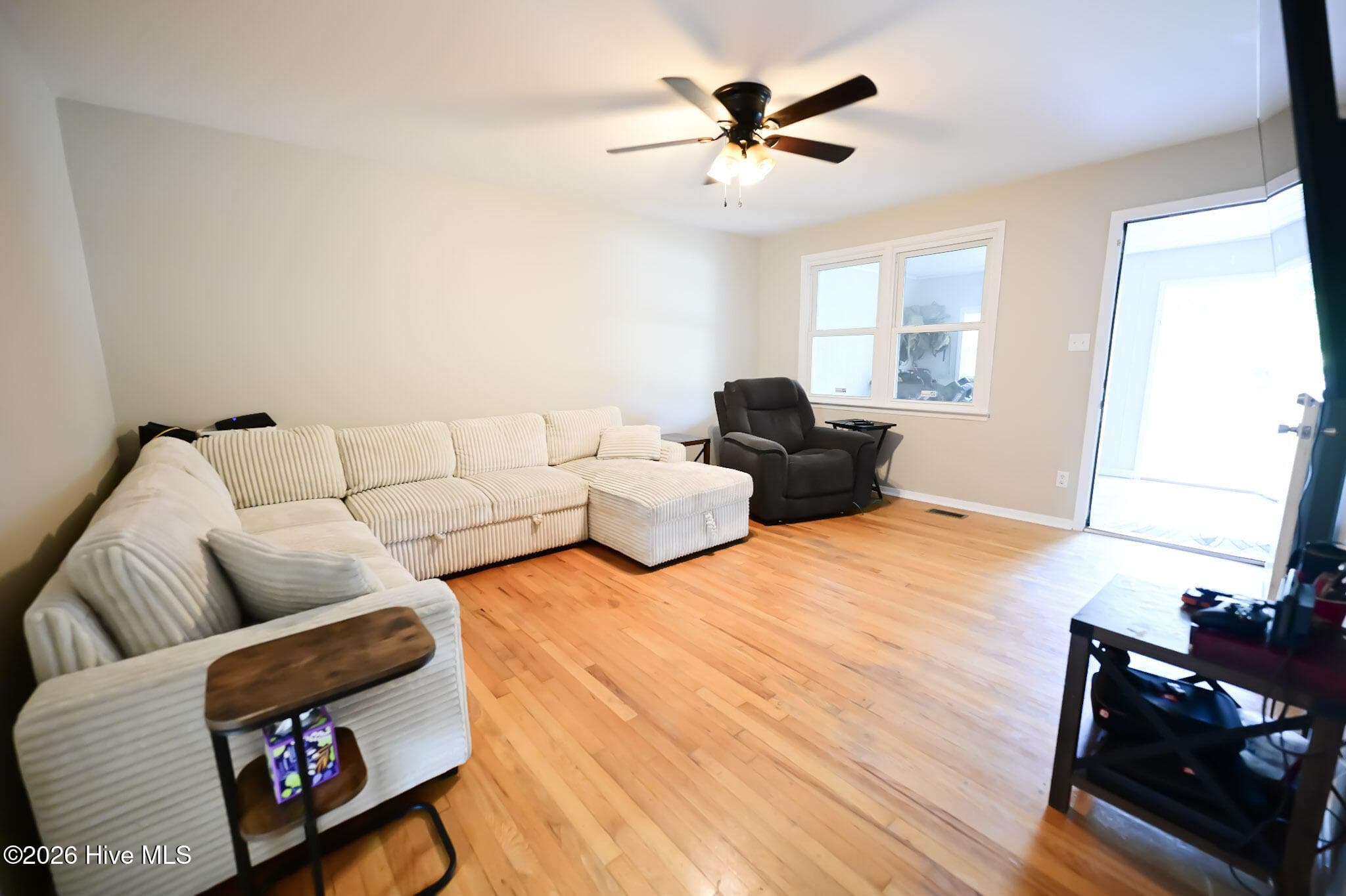 Single Family Residence at 704 Henderson Drive, Jacksonville, NC 28540, photo 11 of 28
