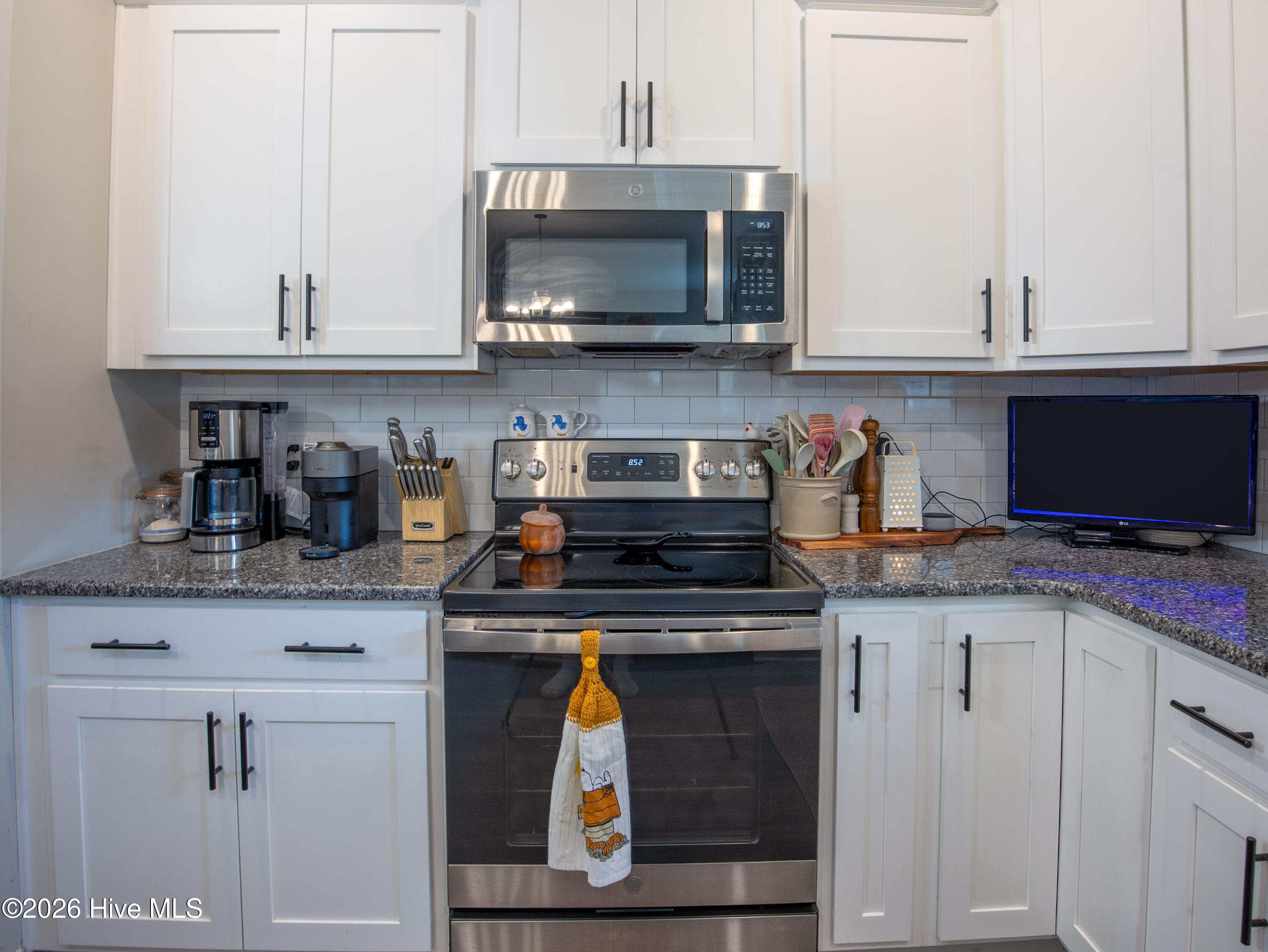 Single Family Residence at 101 Pine Needle Drive, Salemburg, NC 28385, photo 18 of 38